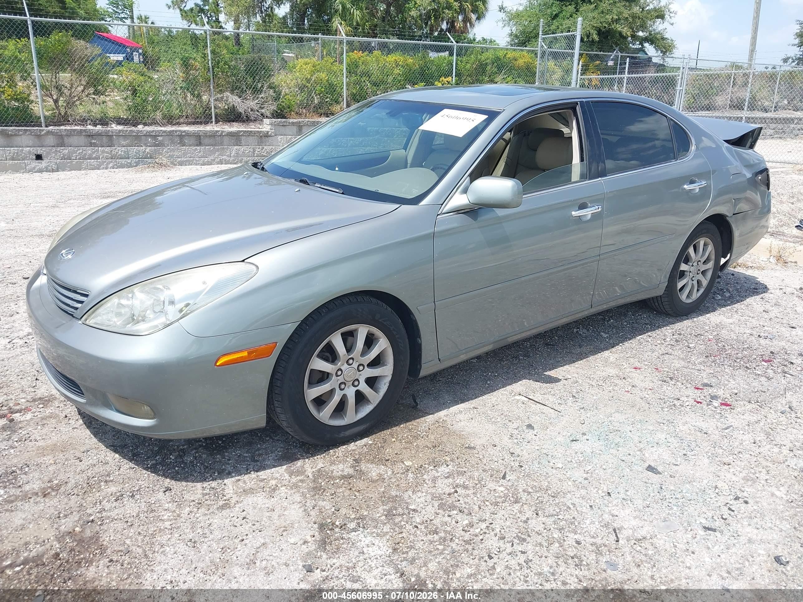 2004 Lexus Es 330   Зеленый vin: JTHBA30G645004372