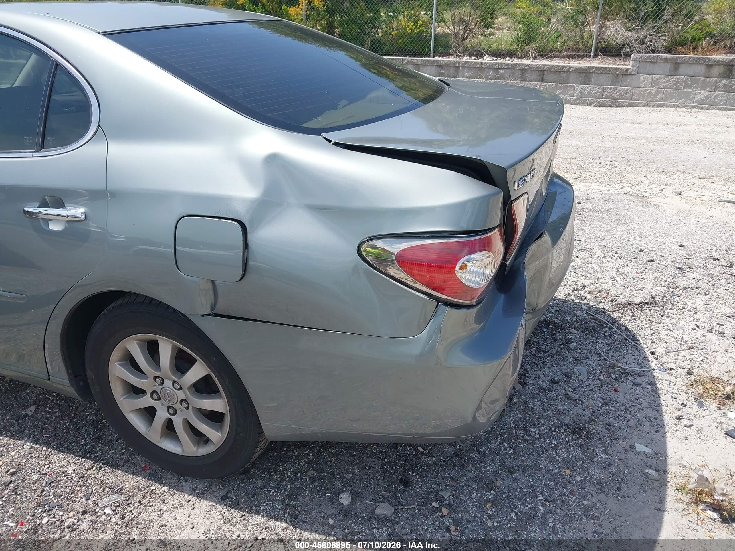 2004 Lexus Es 330   Зеленый vin: JTHBA30G645004372