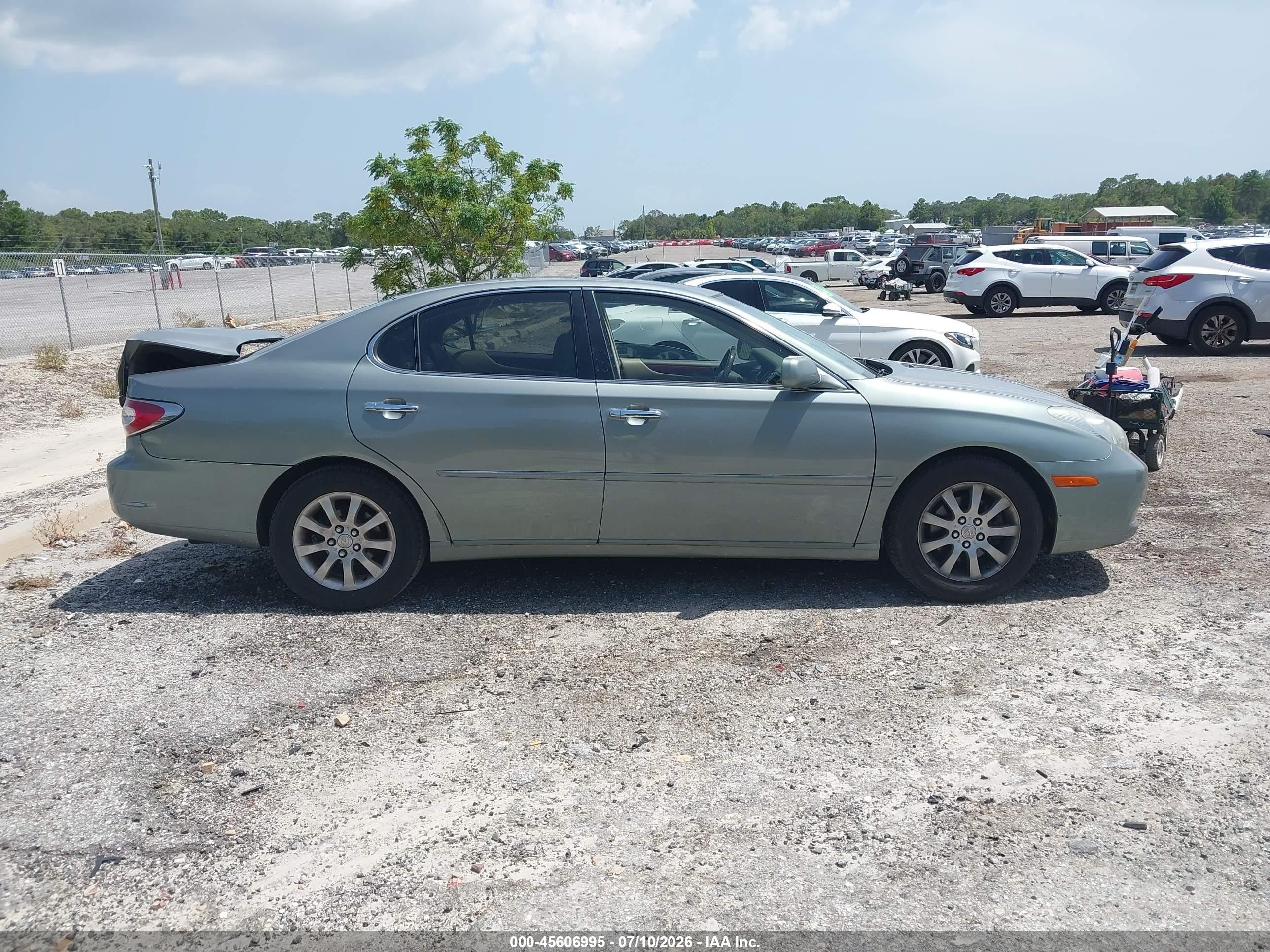 2004 Lexus Es 330   Зеленый vin: JTHBA30G645004372