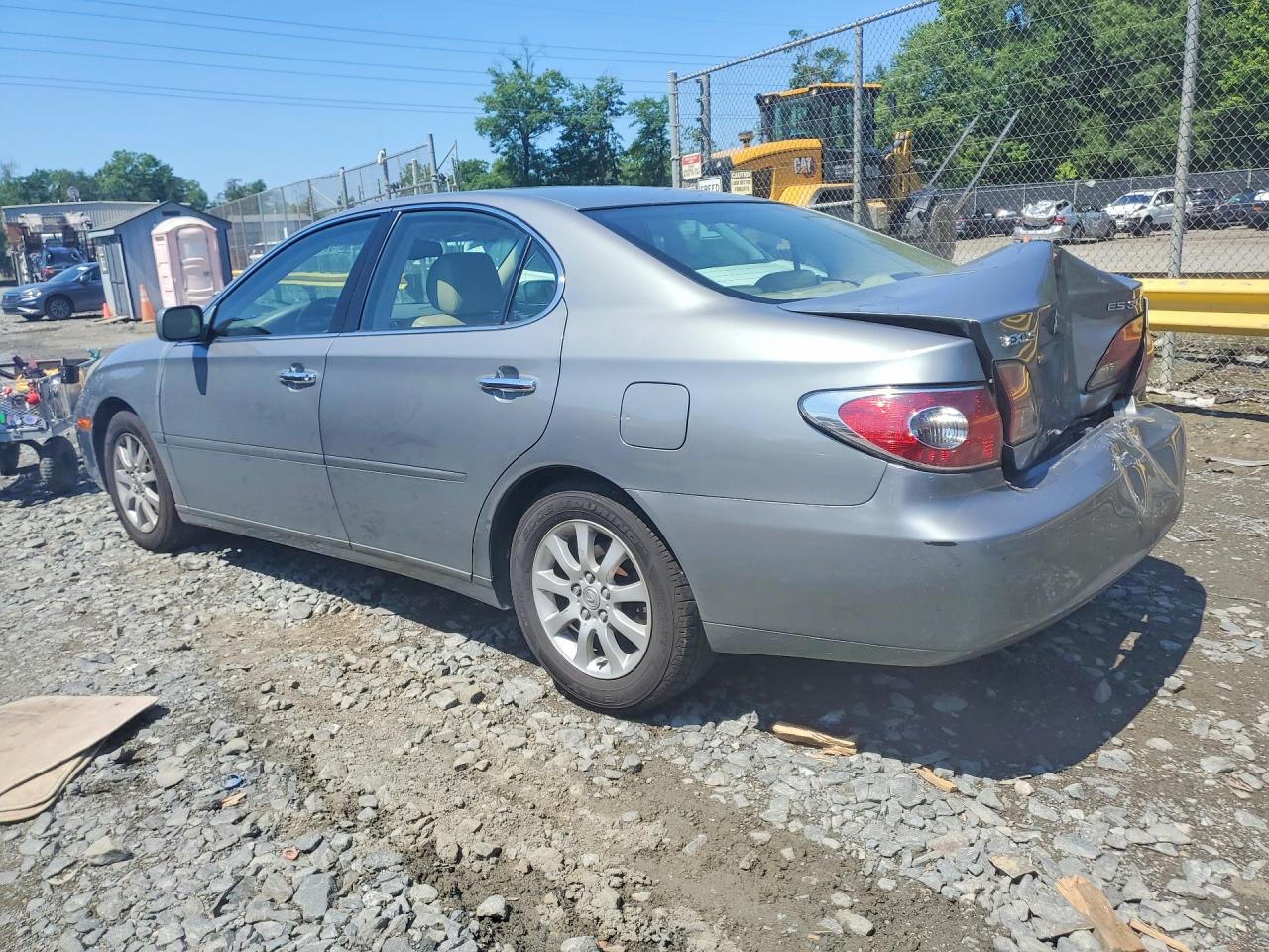 2004 Lexus Es 330 Silver vin: JTHBA30G645006932