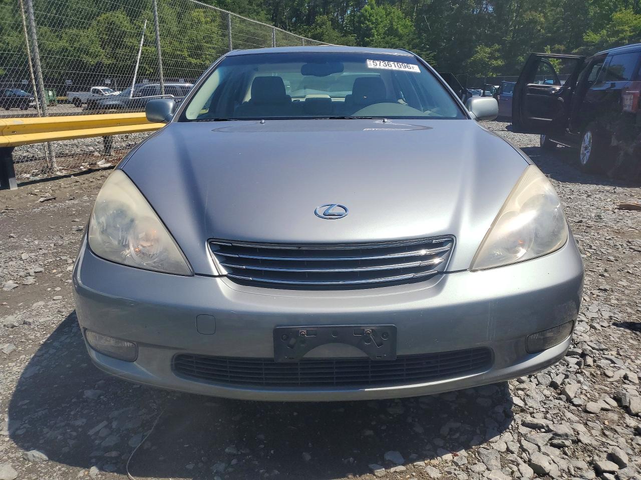 2004 Lexus Es 330 Silver vin: JTHBA30G645006932