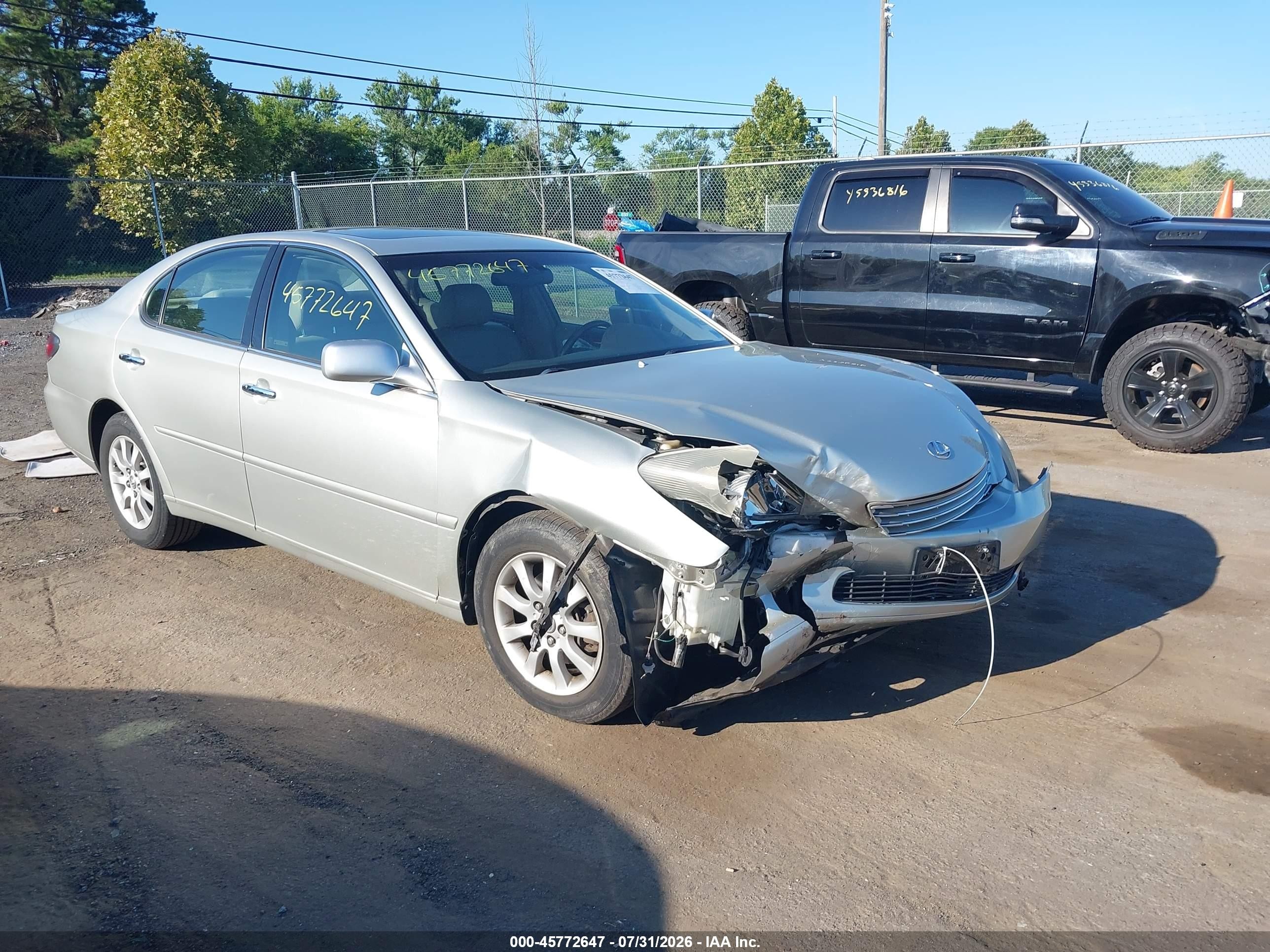2004 Lexus Es 330   Silver vin: JTHBA30G645007272