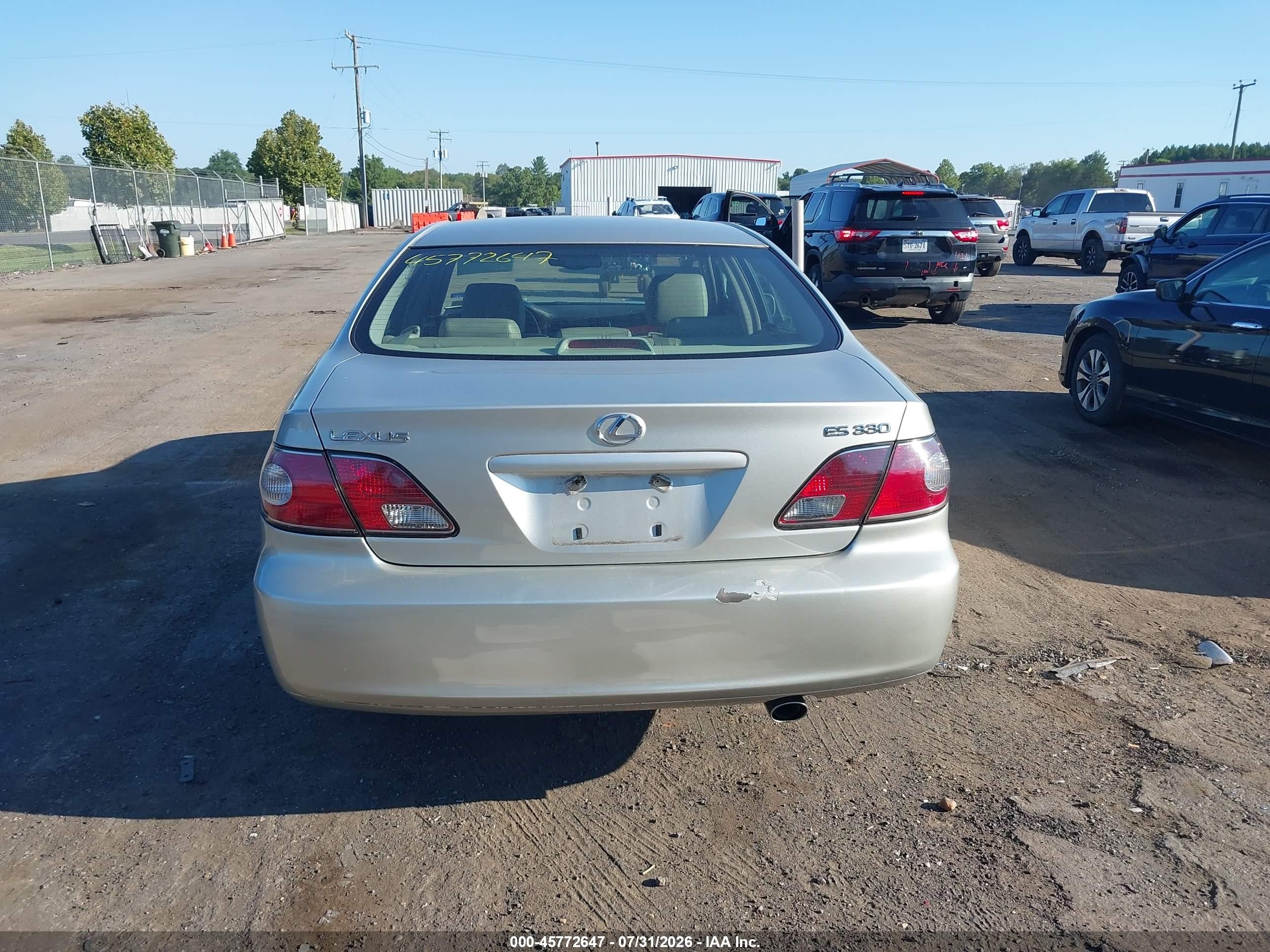 2004 Lexus Es 330   Silver vin: JTHBA30G645007272