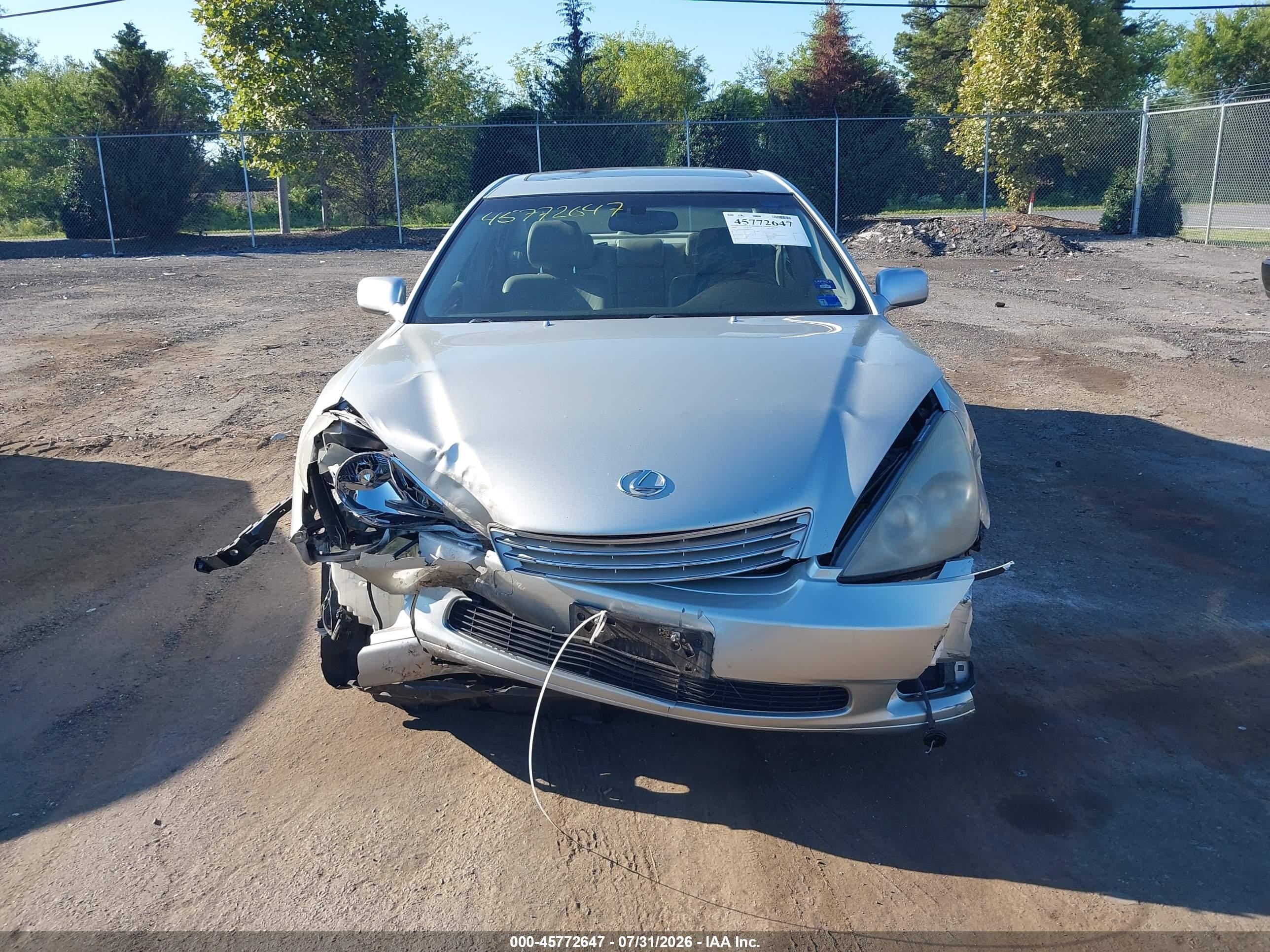 2004 Lexus Es 330   Silver vin: JTHBA30G645007272