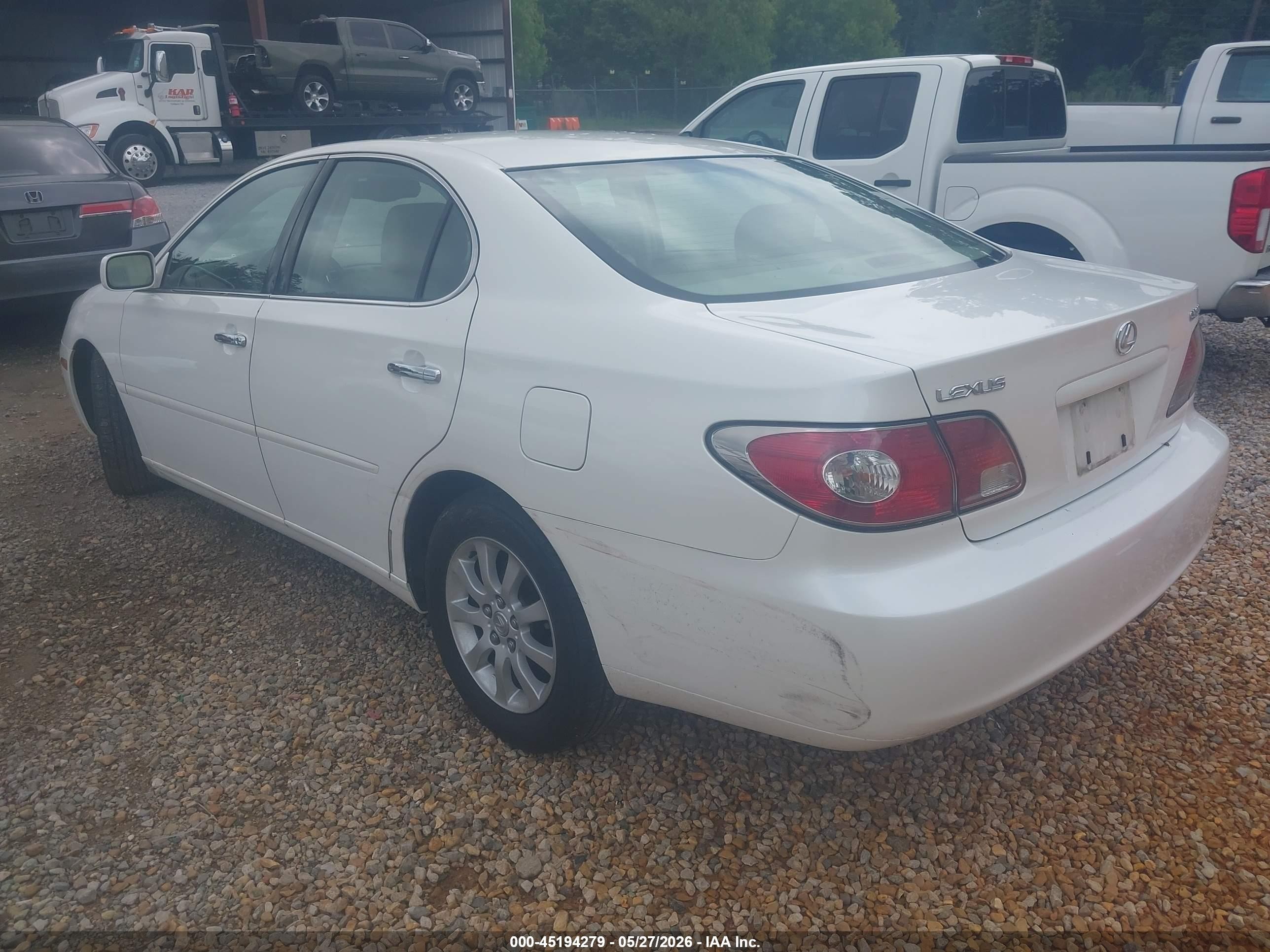2004 Lexus Es 330 White vin: JTHBA30G645008289