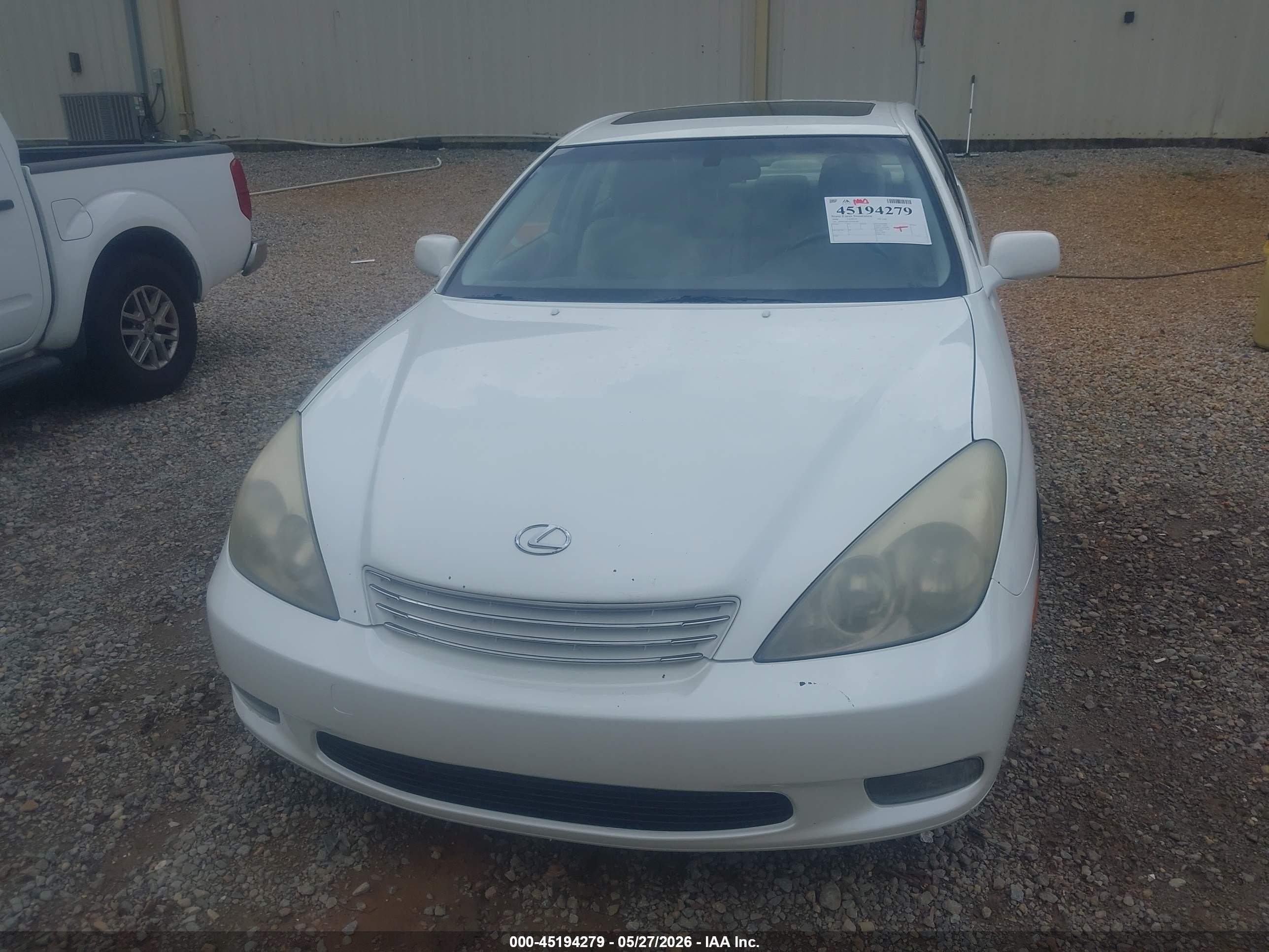 2004 Lexus Es 330 White vin: JTHBA30G645008289