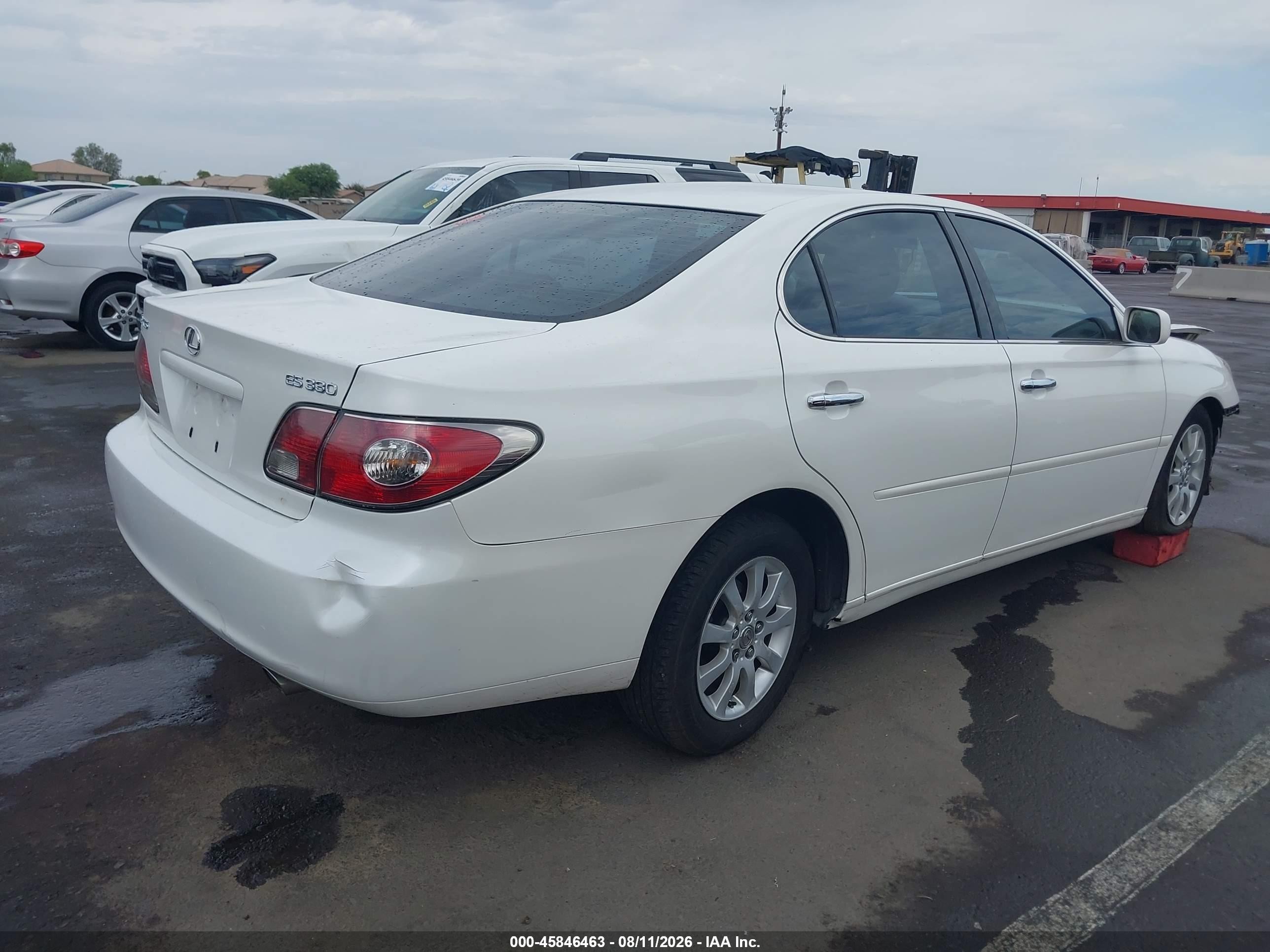 2004 Lexus Es 330   White vin: JTHBA30G645010804