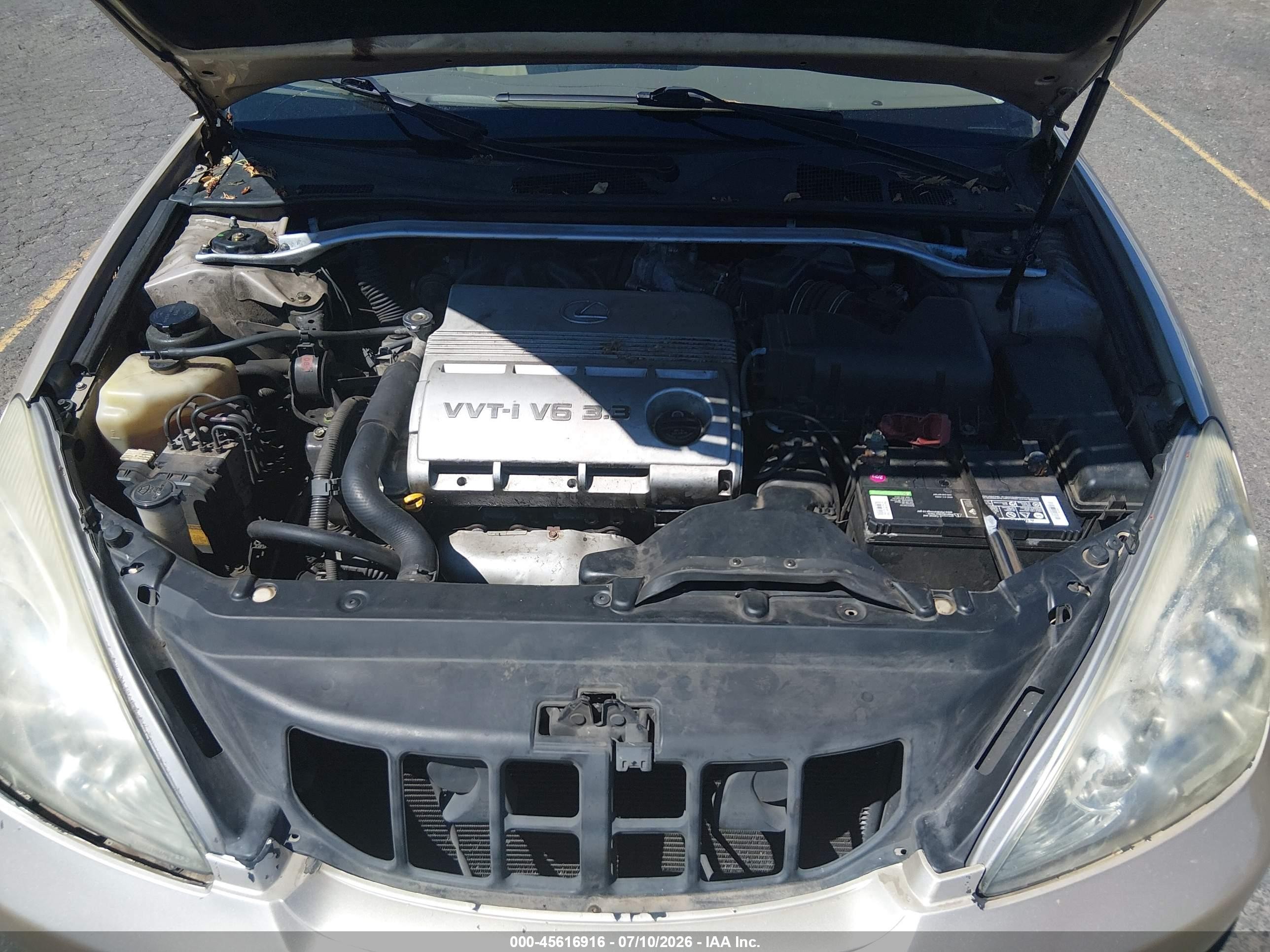 2004 Lexus Es 330   Gold vin: JTHBA30G645020197
