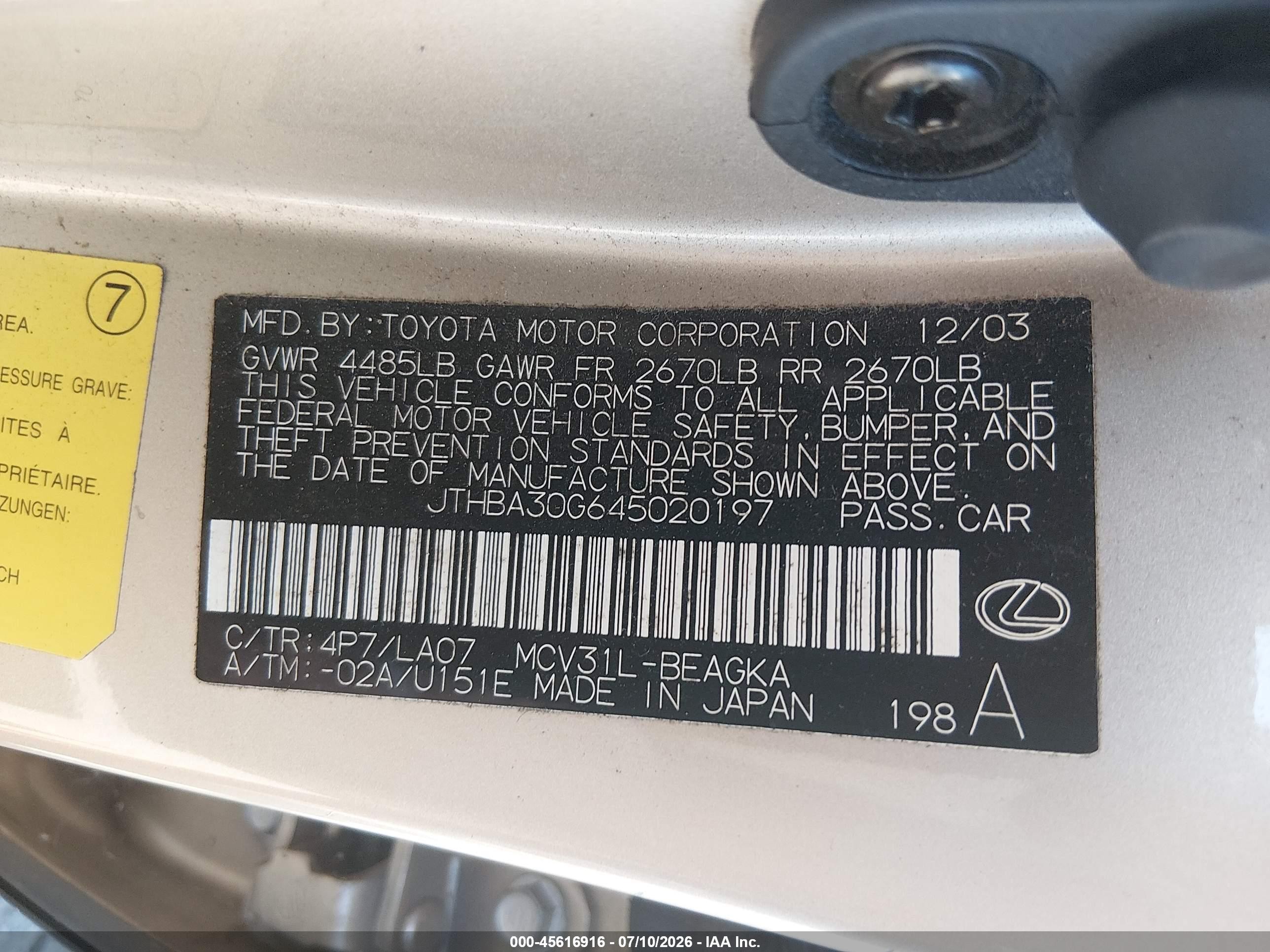 2004 Lexus Es 330   Gold vin: JTHBA30G645020197