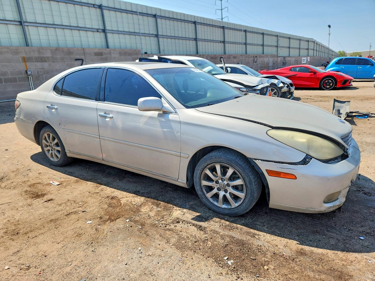 2004 Lexus Es 330 Beige vin: JTHBA30G645024864