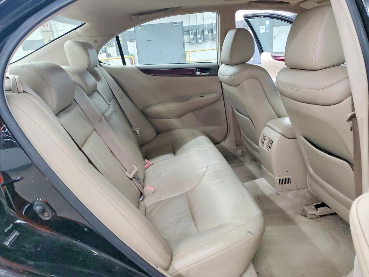 2004 Lexus Es 330 Black vin: JTHBA30G645024945