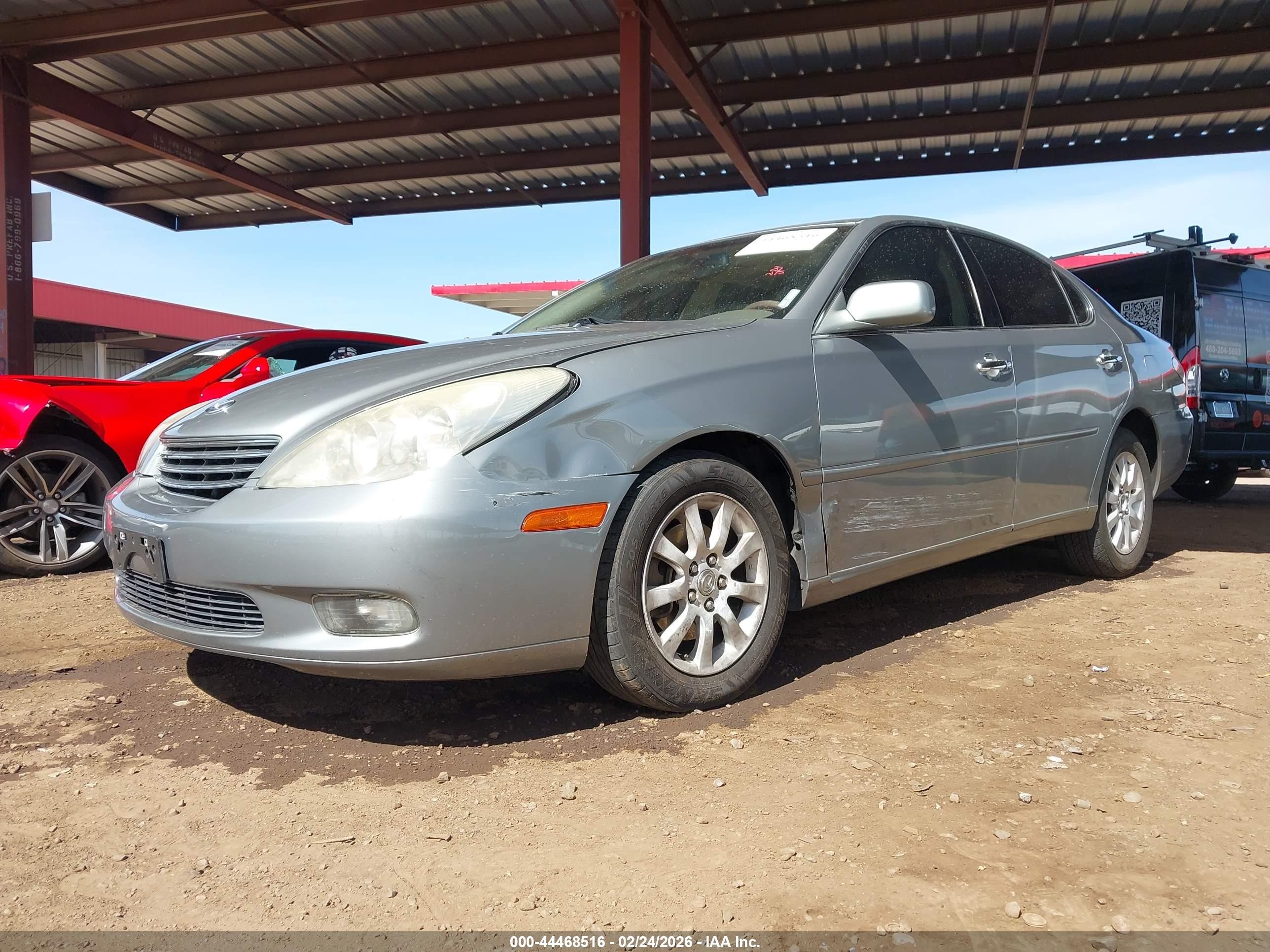2004 Lexus Es 330   Green vin: JTHBA30G645029367