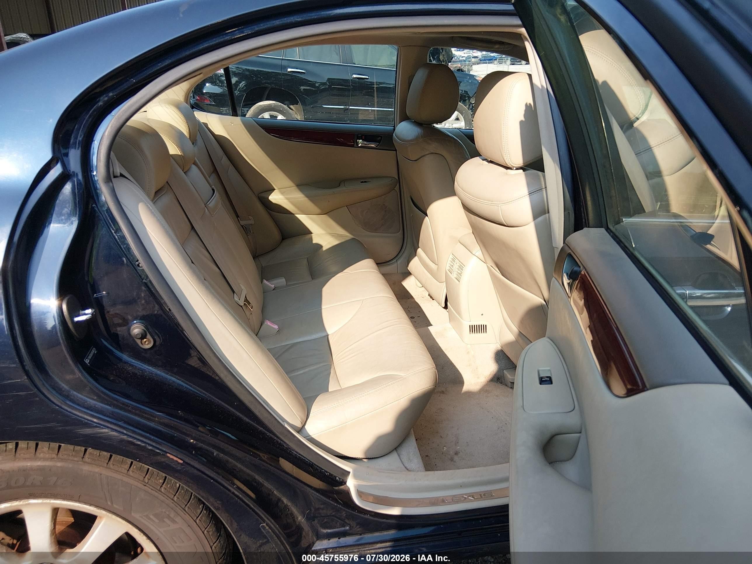 2004 Lexus Es 330 Blue vin: JTHBA30G645044726