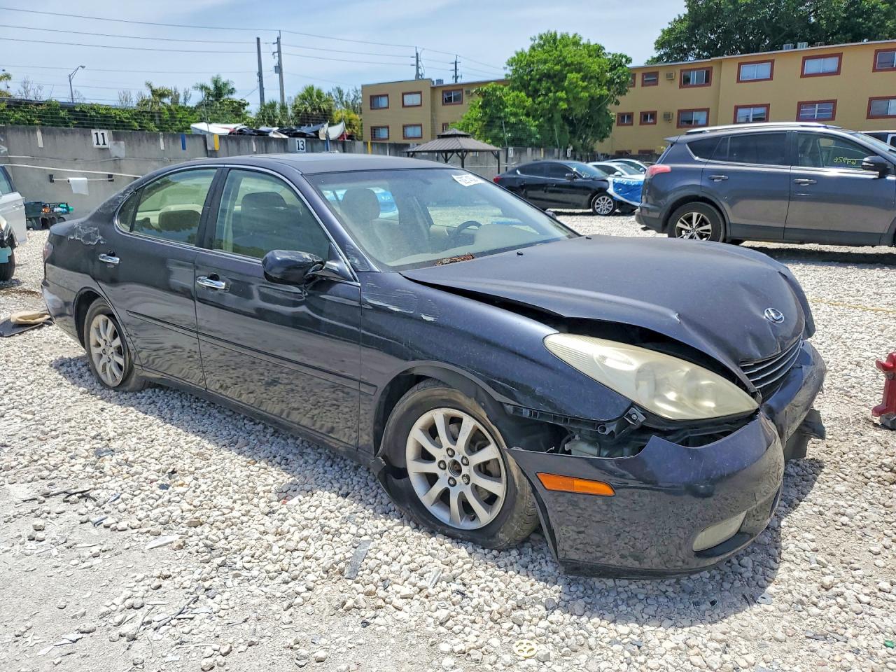 2004 Lexus Es 330 Blue vin: JTHBA30G645046668