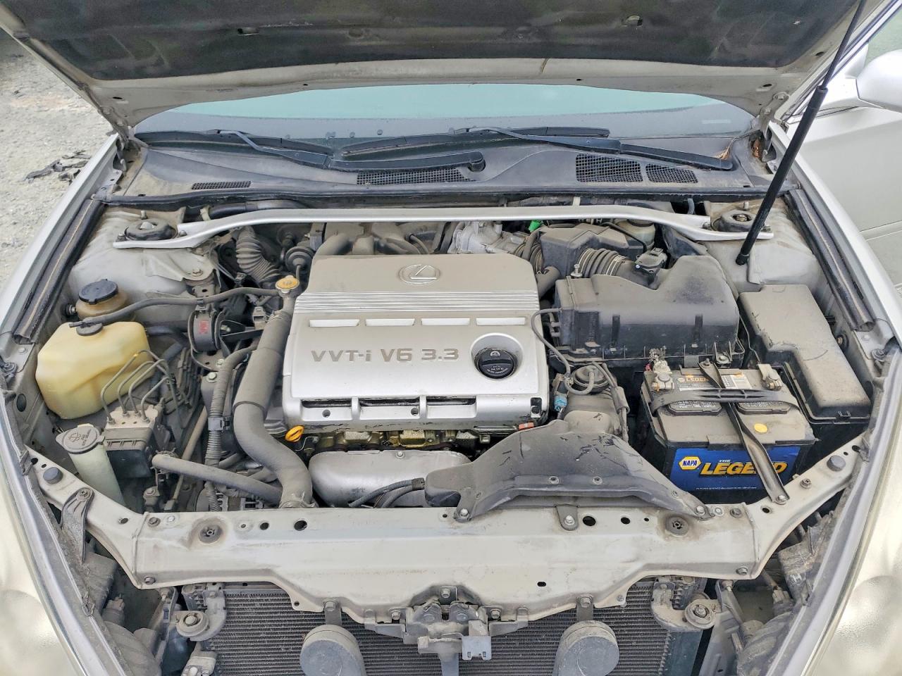 2004 Lexus Es 330 Beige vin: JTHBA30G645054754