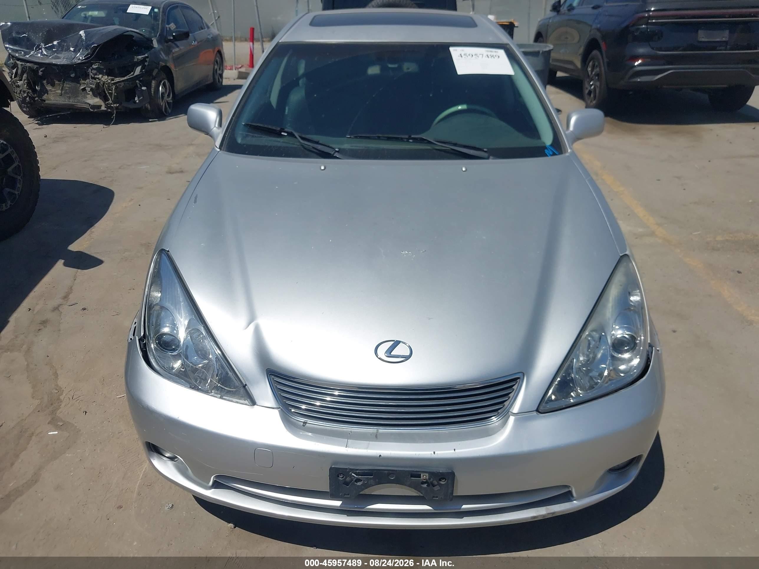 2005 Lexus Es 330   Silver vin: JTHBA30G655059261