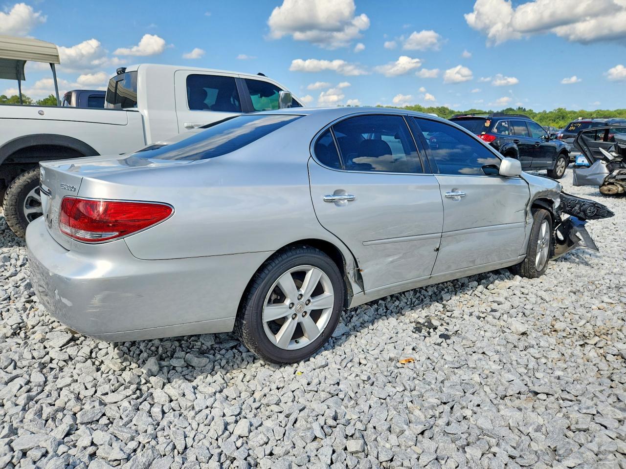 2005 Lexus Es 330 Silver vin: JTHBA30G655067537