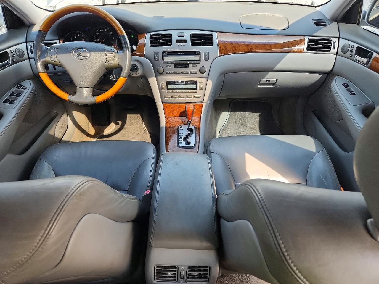 2005 Lexus Es 330 Silver vin: JTHBA30G655067537