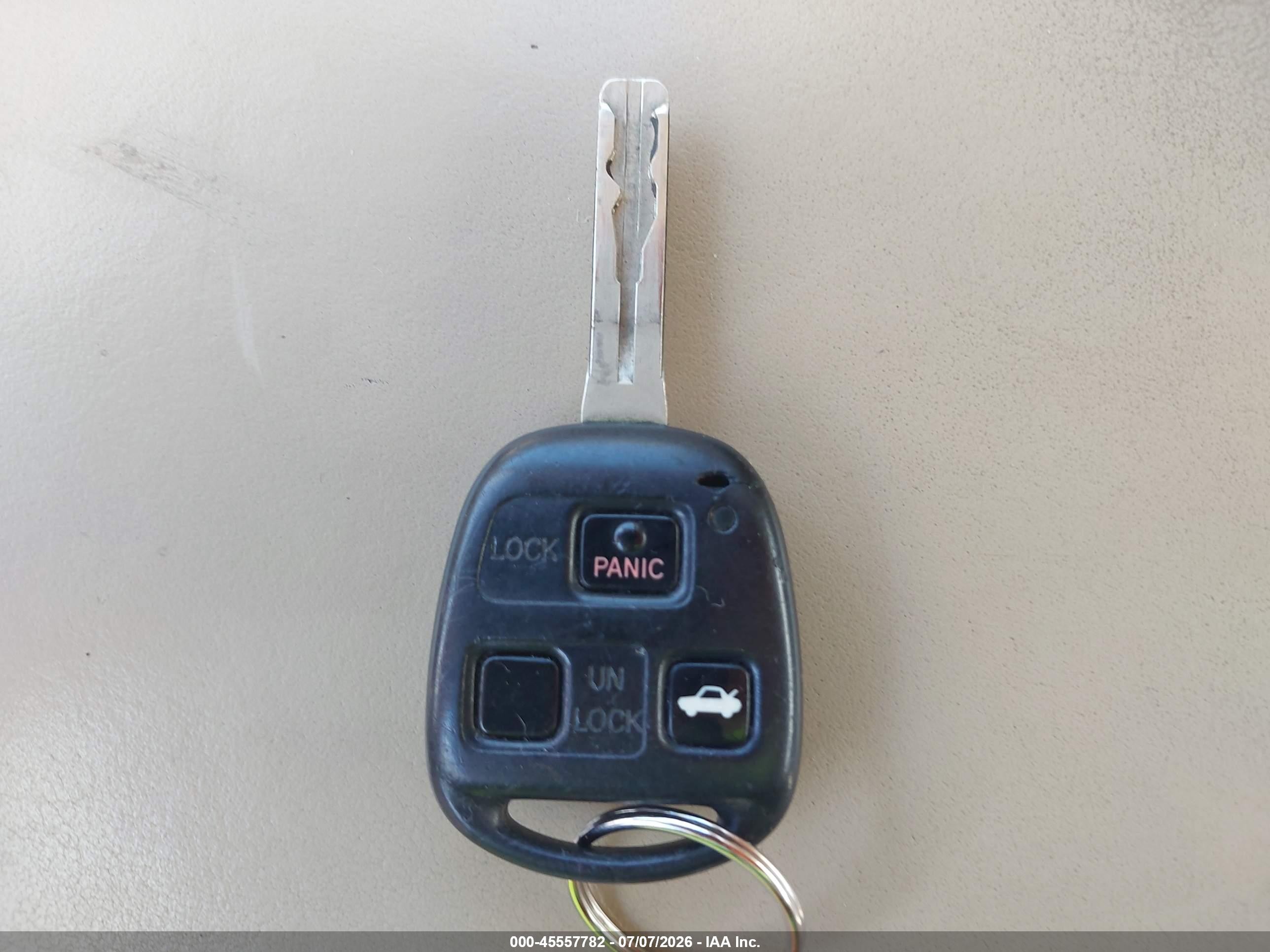 2005 Lexus Es 330 Белый vin: JTHBA30G655097542