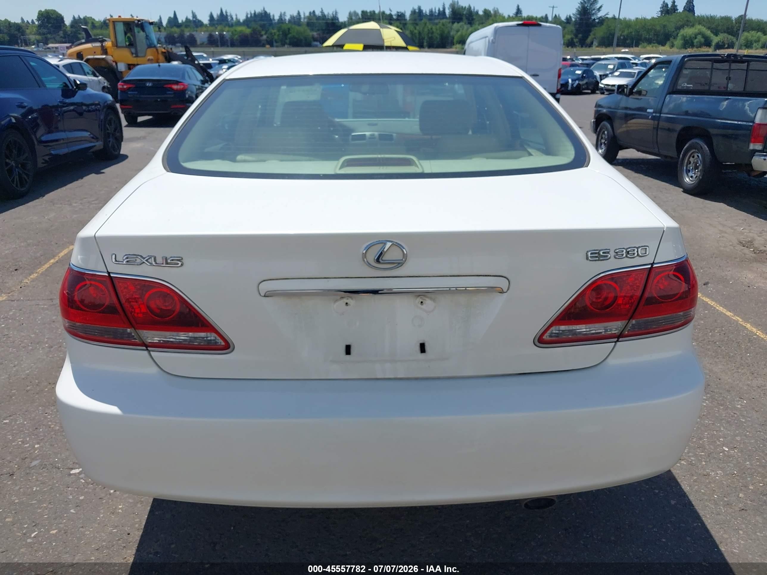 2005 Lexus Es 330 Белый vin: JTHBA30G655097542