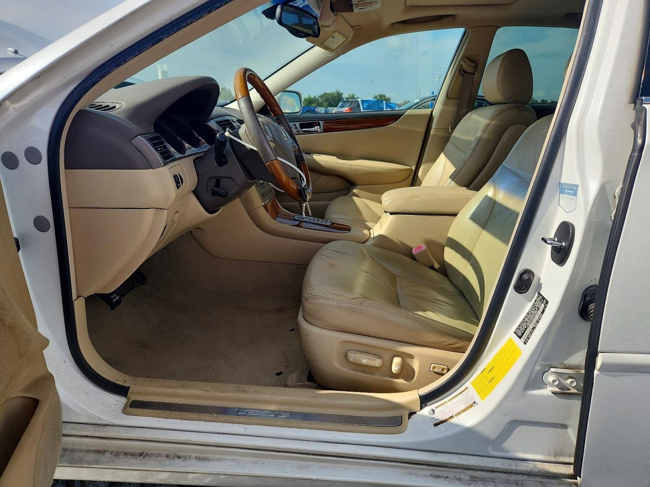2005 Lexus Es 330 White vin: JTHBA30G655105056