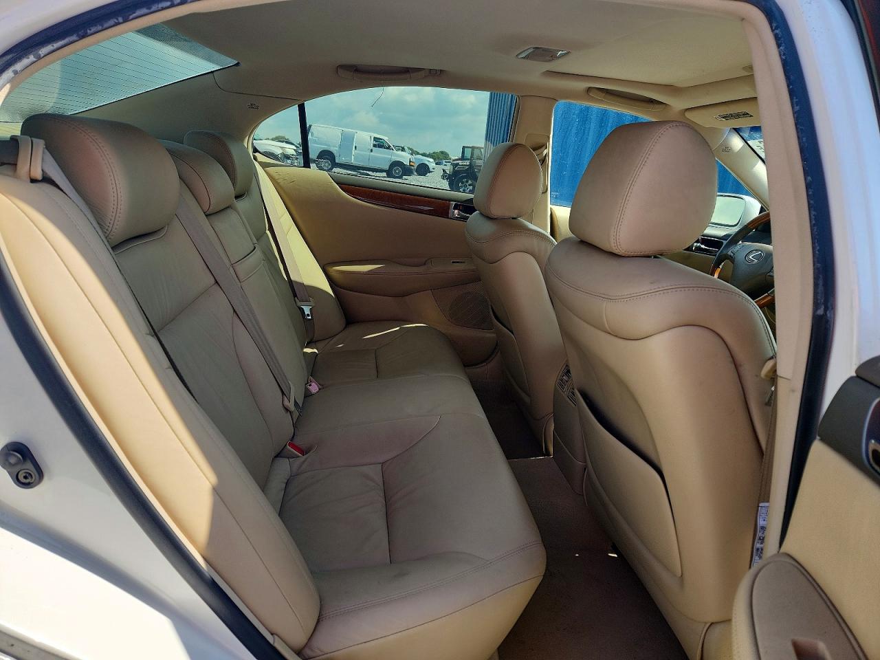 2005 Lexus Es 330 White vin: JTHBA30G655105056