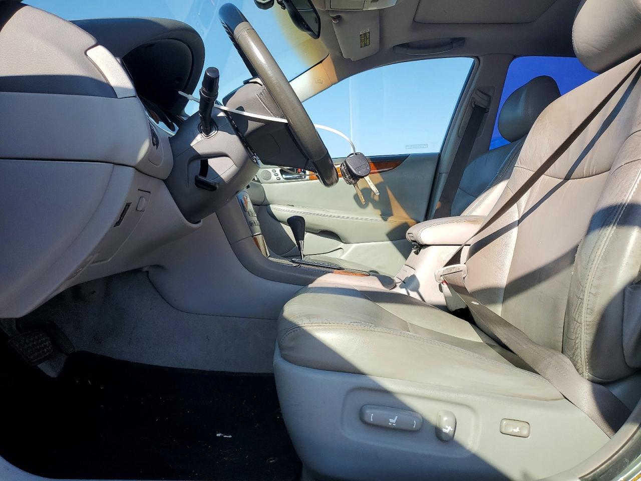 2005 Lexus Es 330 Green vin: JTHBA30G655105087