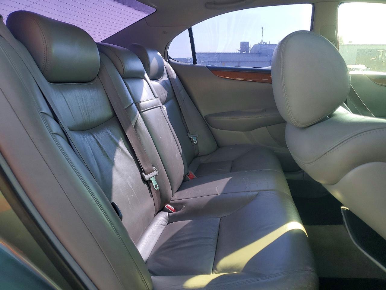 2005 Lexus Es 330 Green vin: JTHBA30G655105087