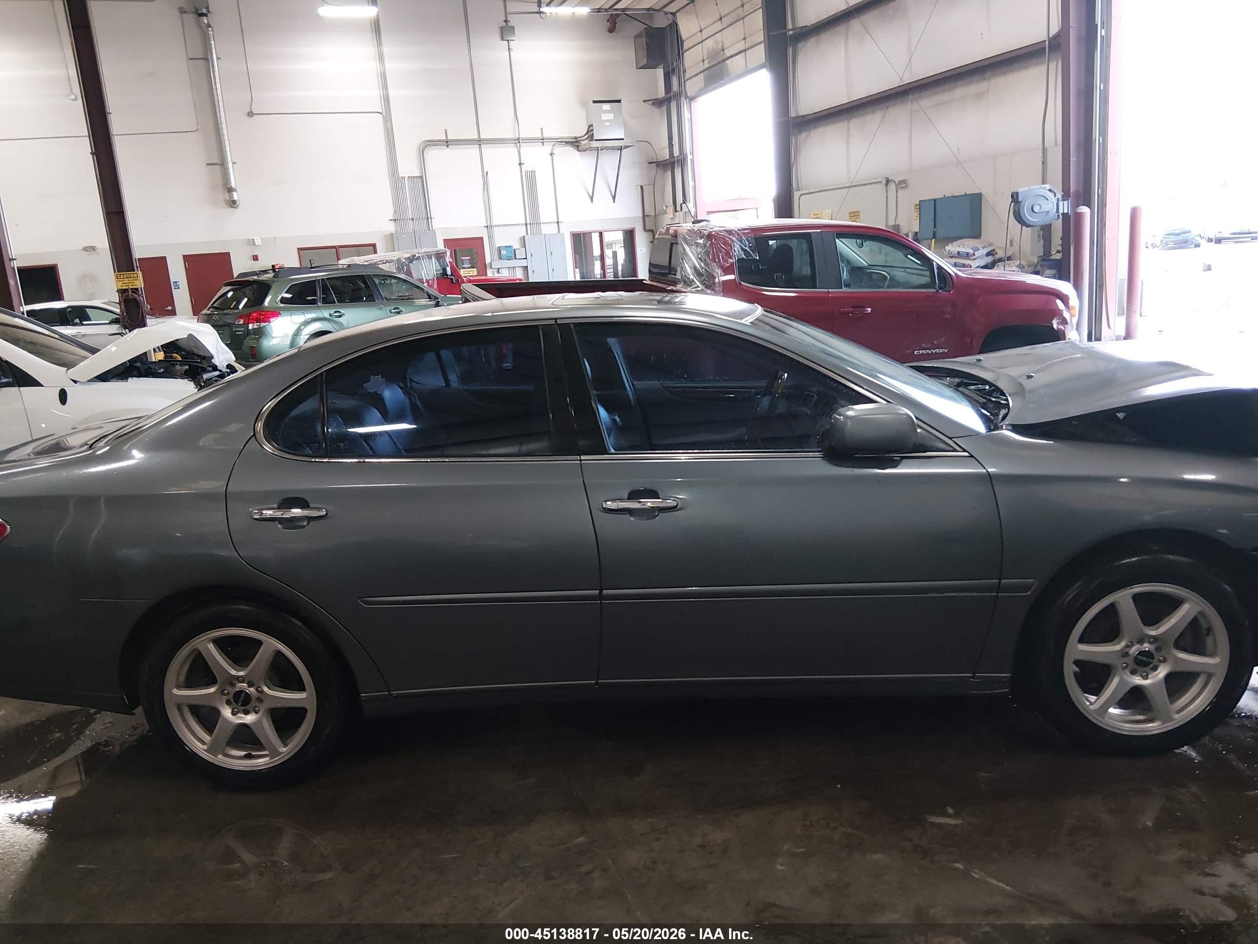 2005 Lexus Es 330   Gray vin: JTHBA30G655119670