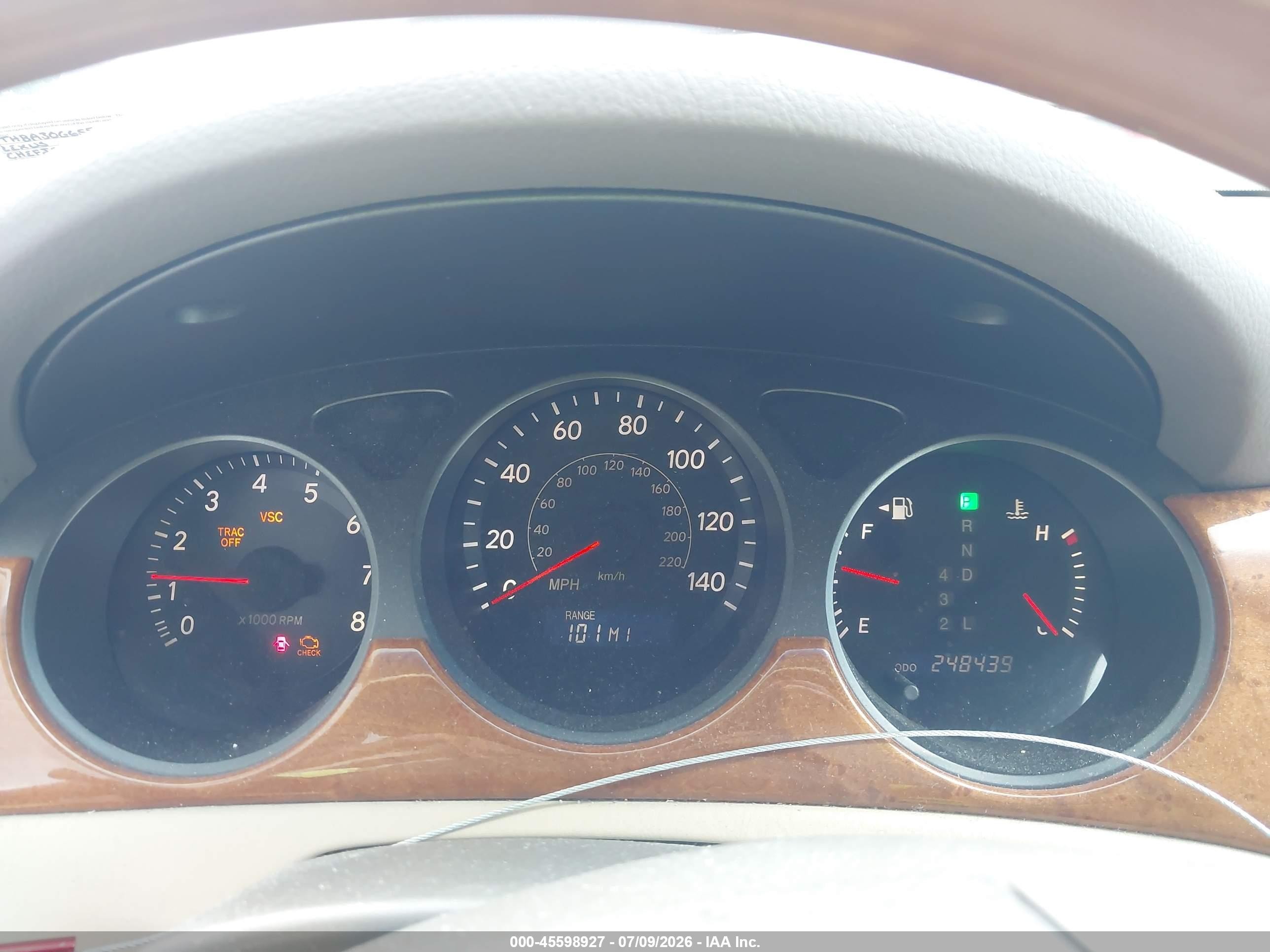 2005 Lexus Es 330   Red vin: JTHBA30G655136775