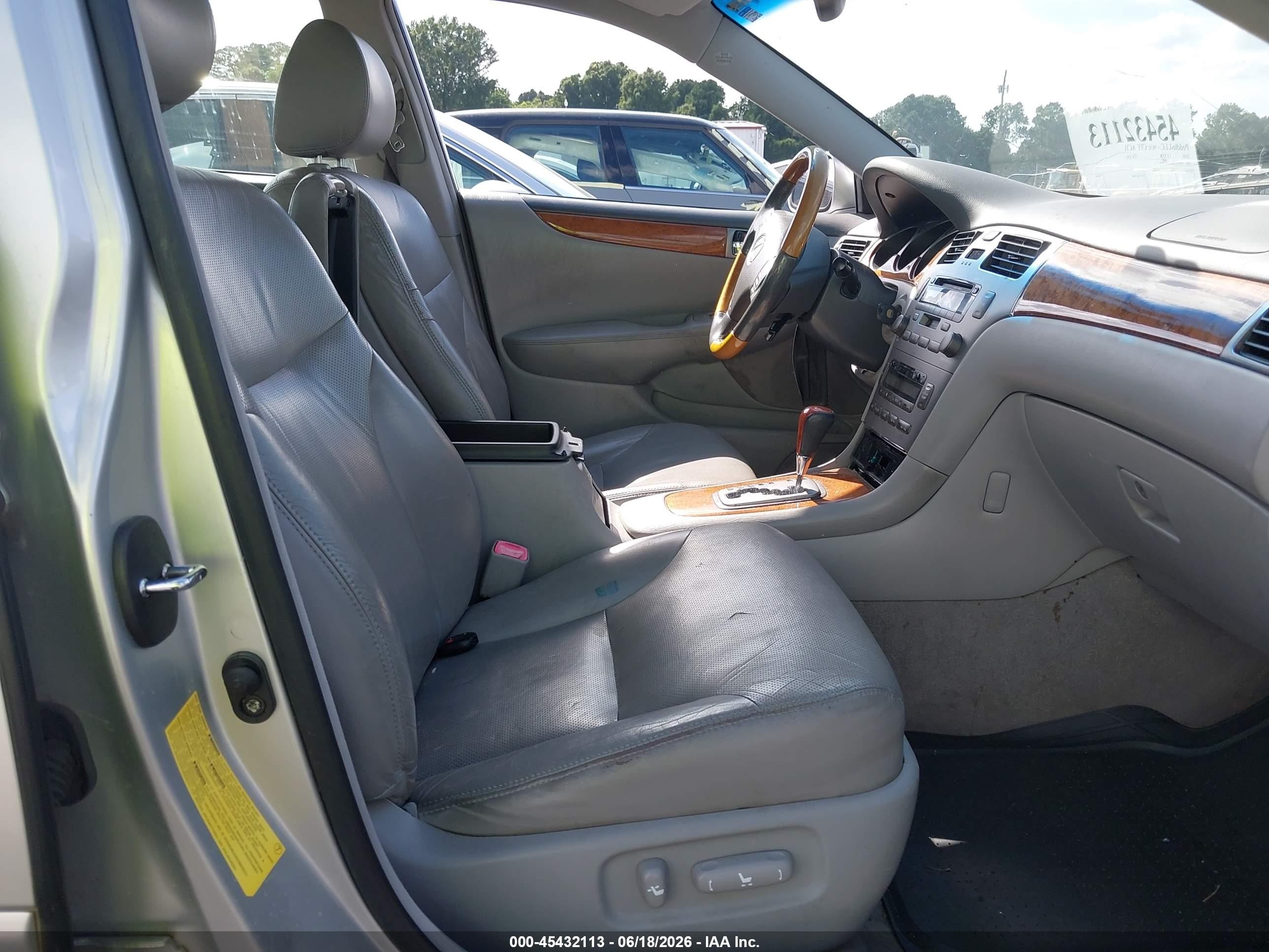 2006 Lexus Es 330   Silver vin: JTHBA30G665153609