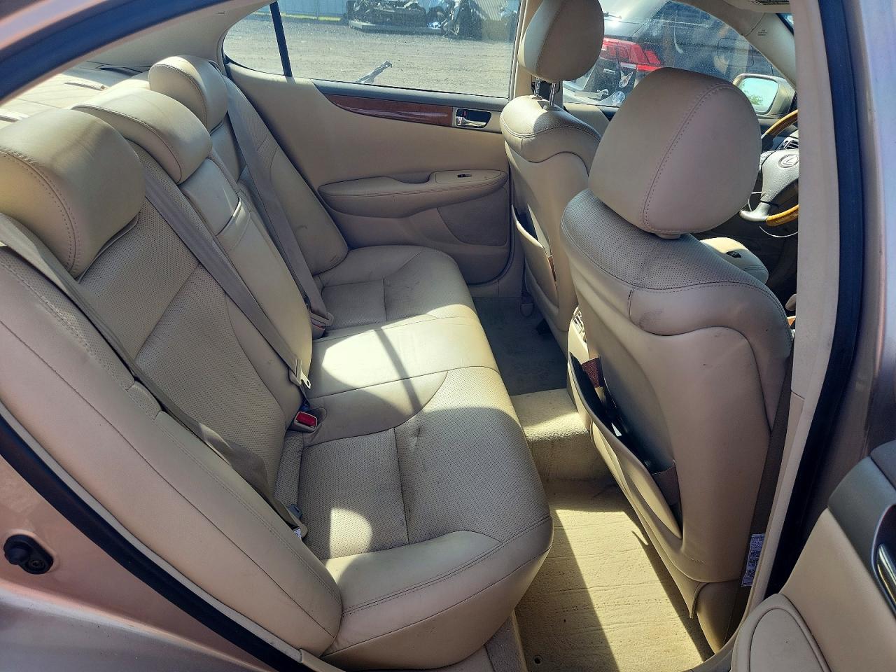 2006 Lexus Es 330 Beige vin: JTHBA30G665171351