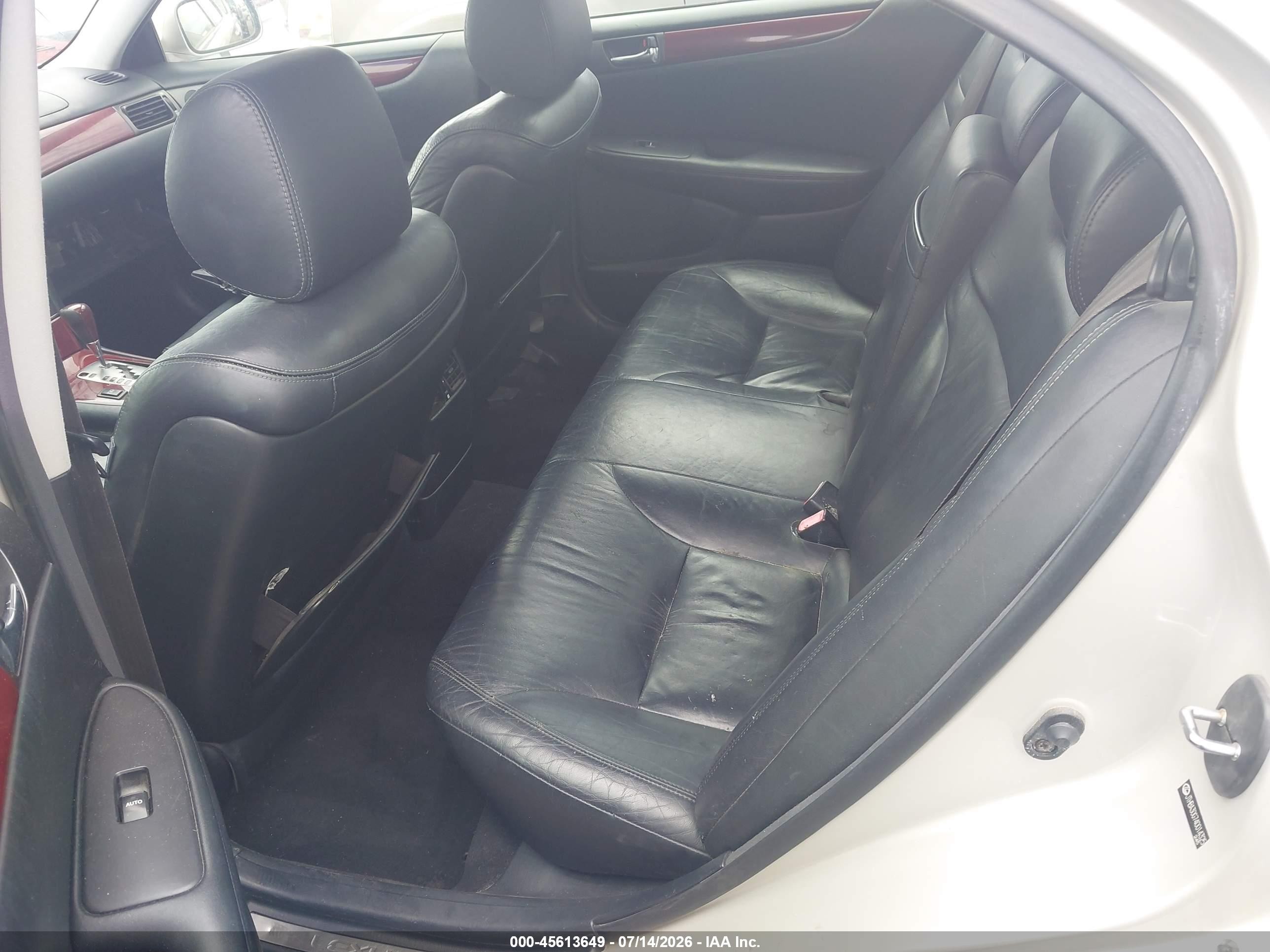 2004 Lexus Es 330   Beige vin: JTHBA30G740014325