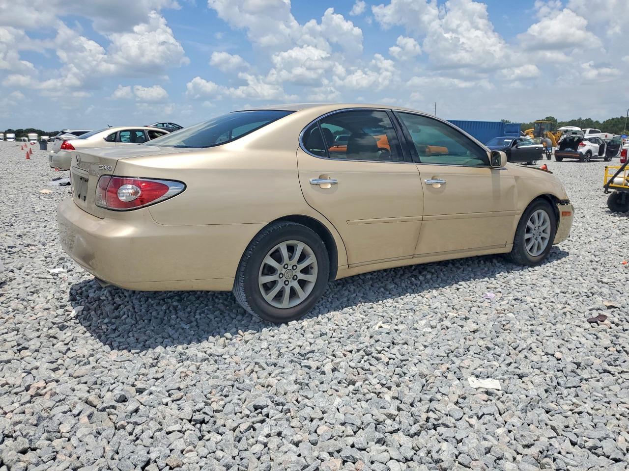 2004 Lexus Es 330 Beige vin: JTHBA30G740014809