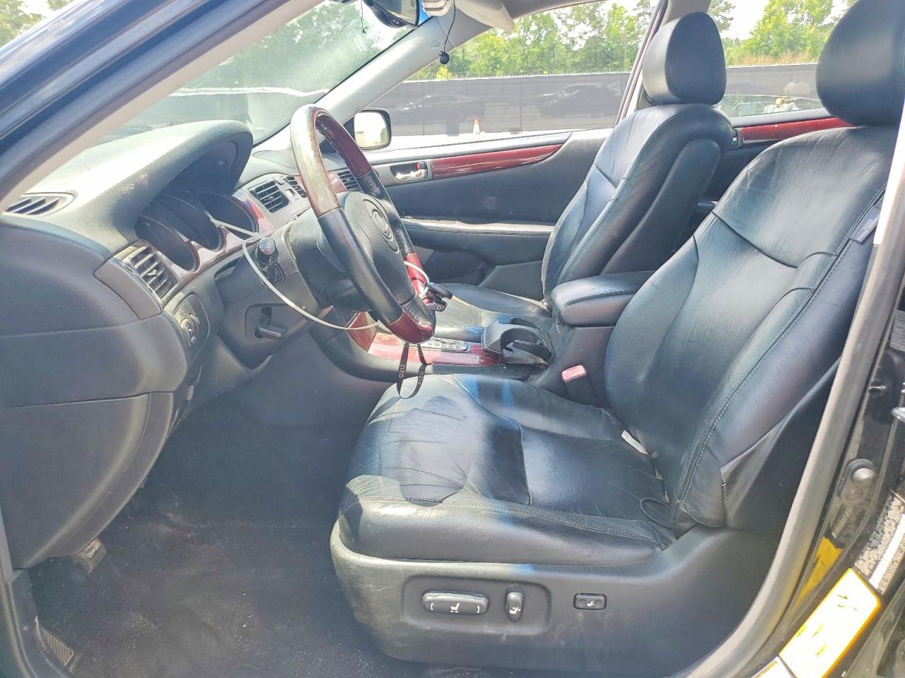 2004 Lexus Es 330 Black vin: JTHBA30G740016379
