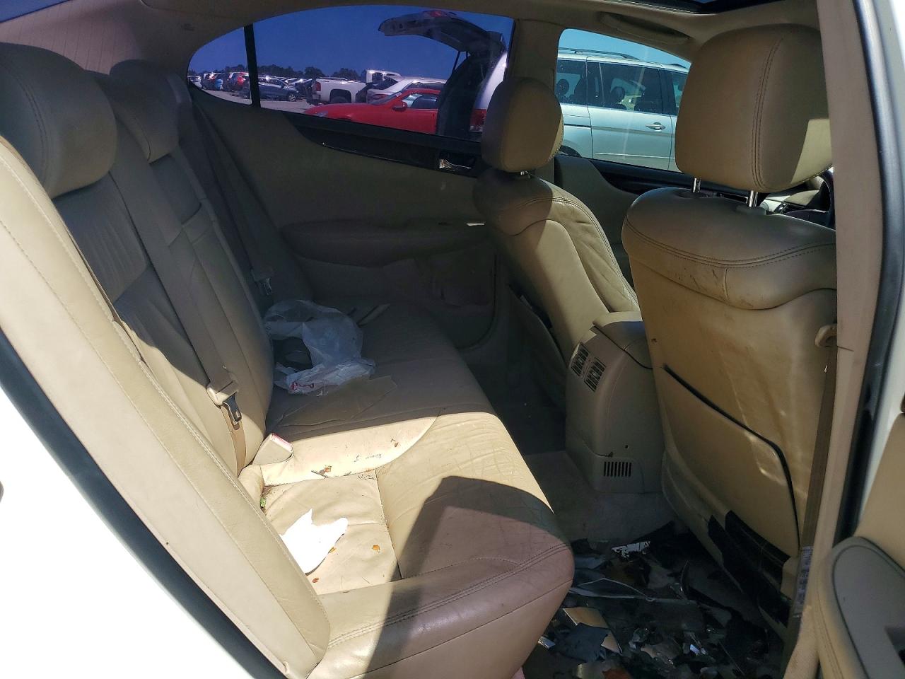 2004 Lexus Es 330 White vin: JTHBA30G740022621