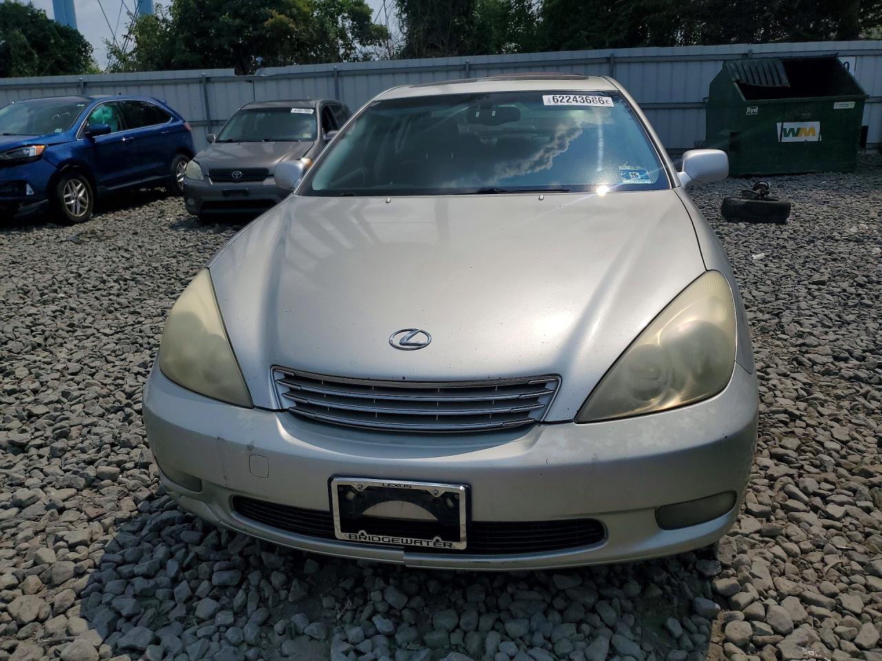 2004 Lexus Es 330 Silver vin: JTHBA30G745007037