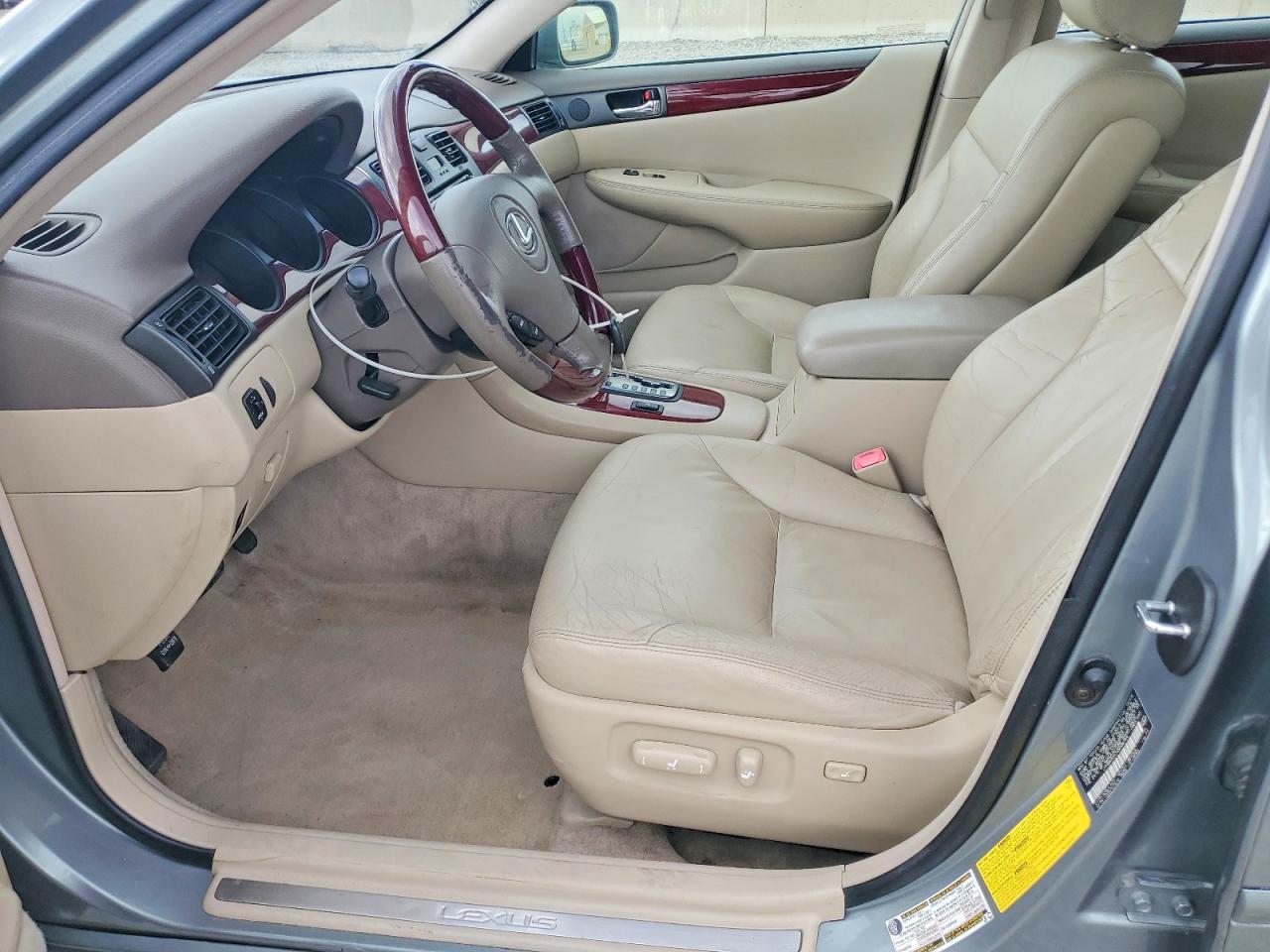 2004 Lexus Es 330 Зеленый vin: JTHBA30G745028759