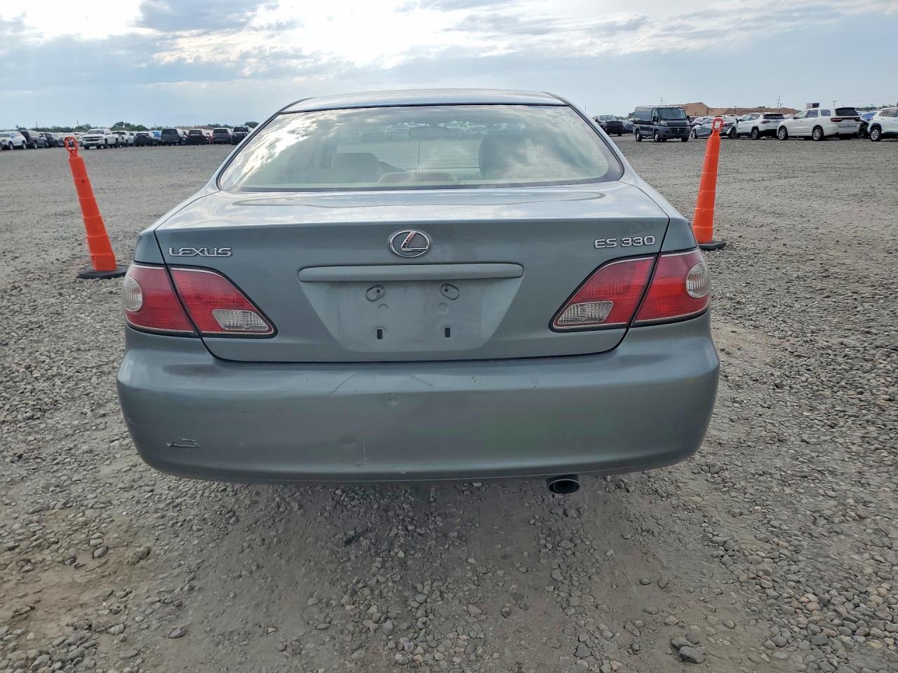 2004 Lexus Es 330 Зеленый vin: JTHBA30G745028759