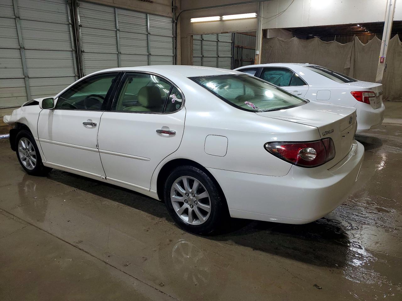 2004 Lexus Es 330 White vin: JTHBA30G745032262
