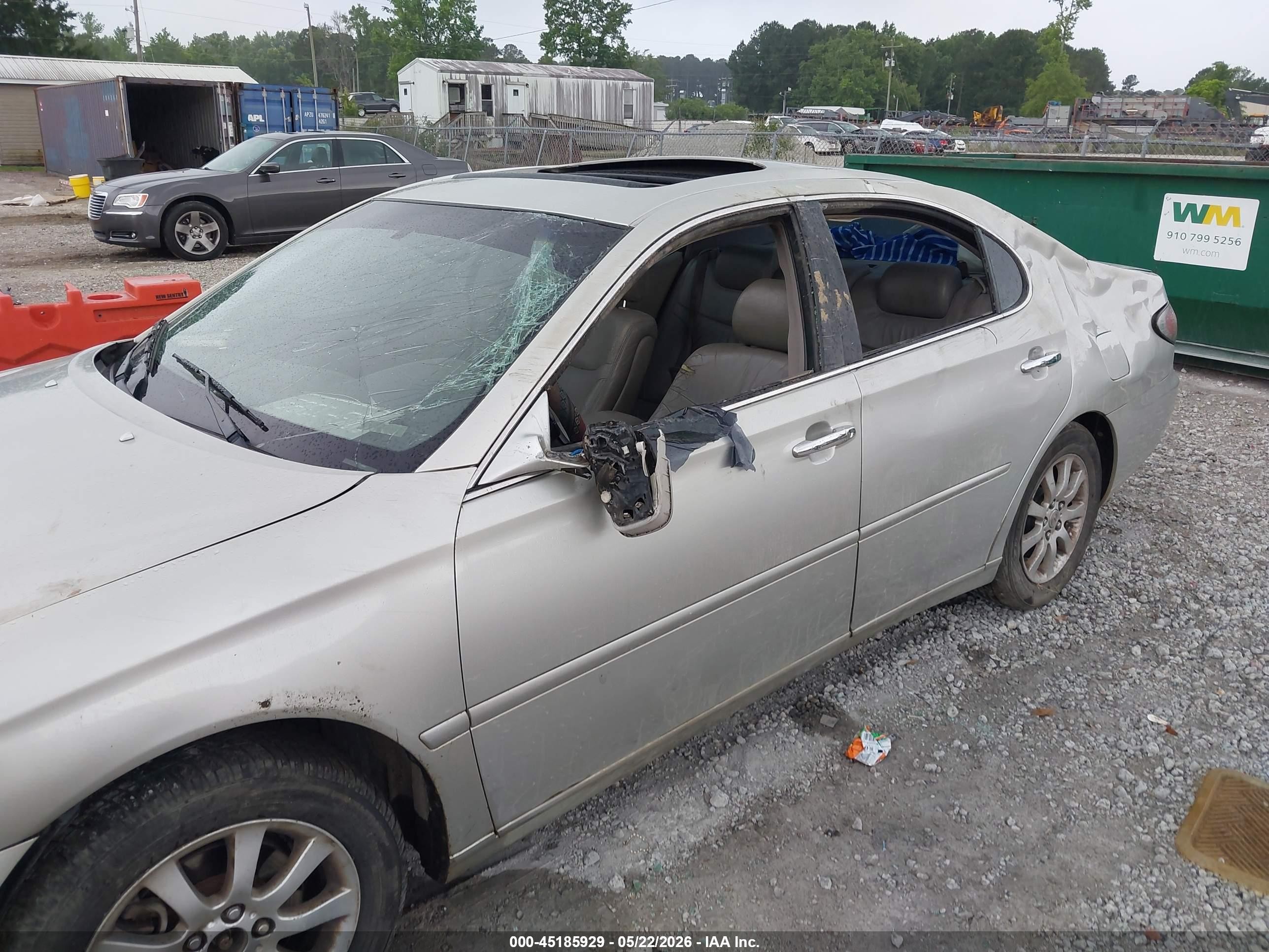2004 Lexus Es 330   Silver vin: JTHBA30G745032679