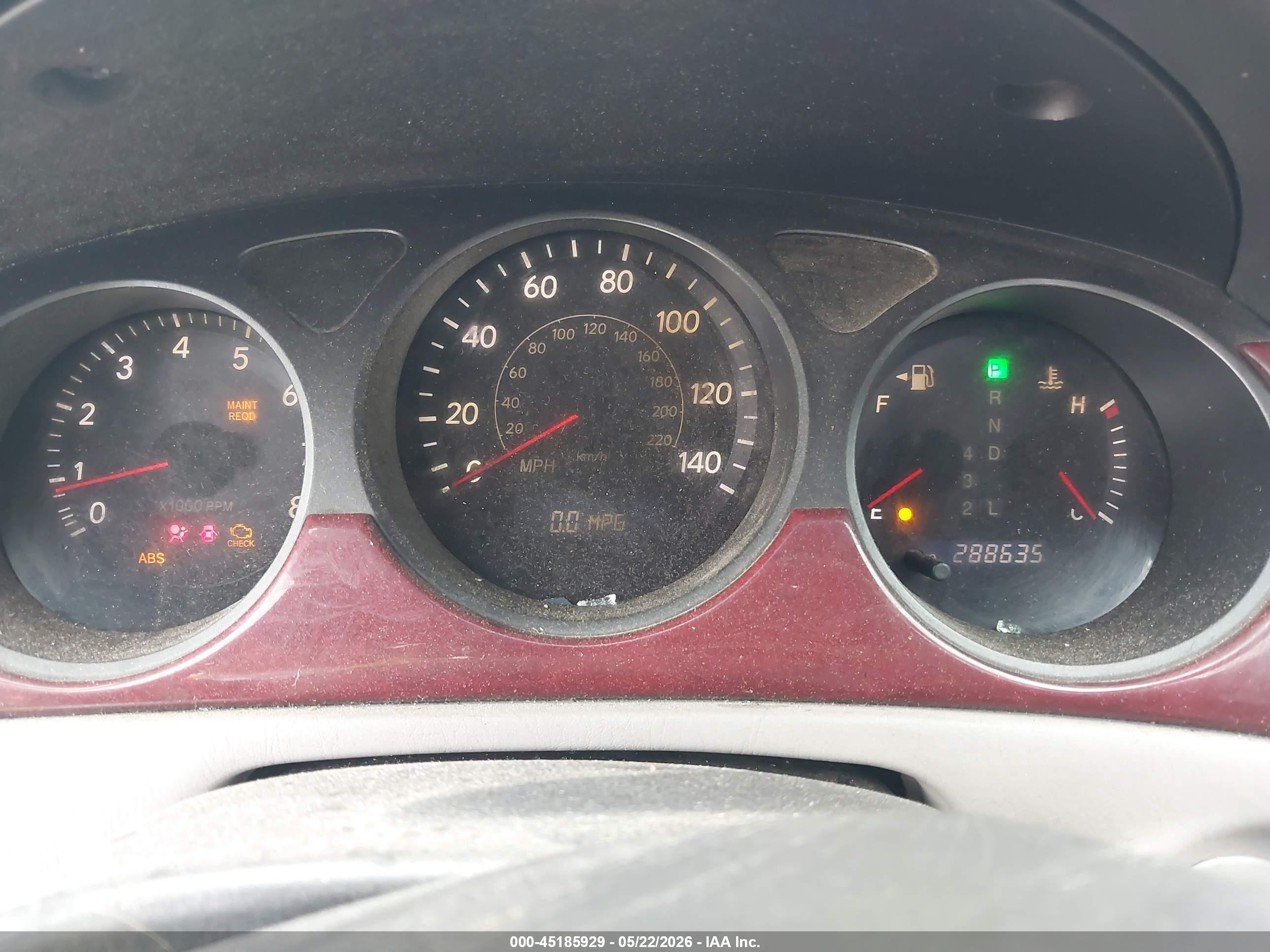 2004 Lexus Es 330   Silver vin: JTHBA30G745032679