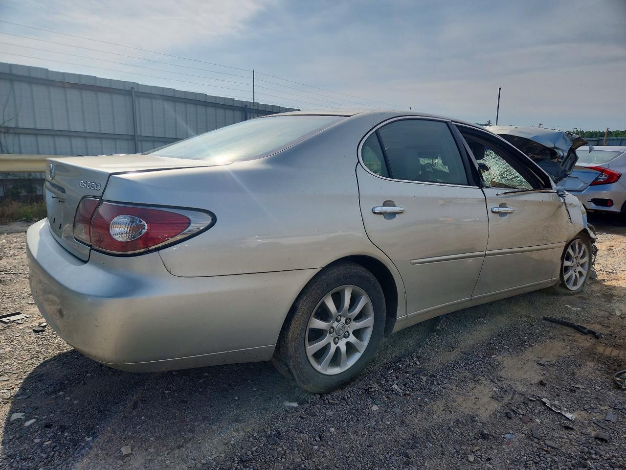 2004 Lexus Es 330 Silver vin: JTHBA30G745036313