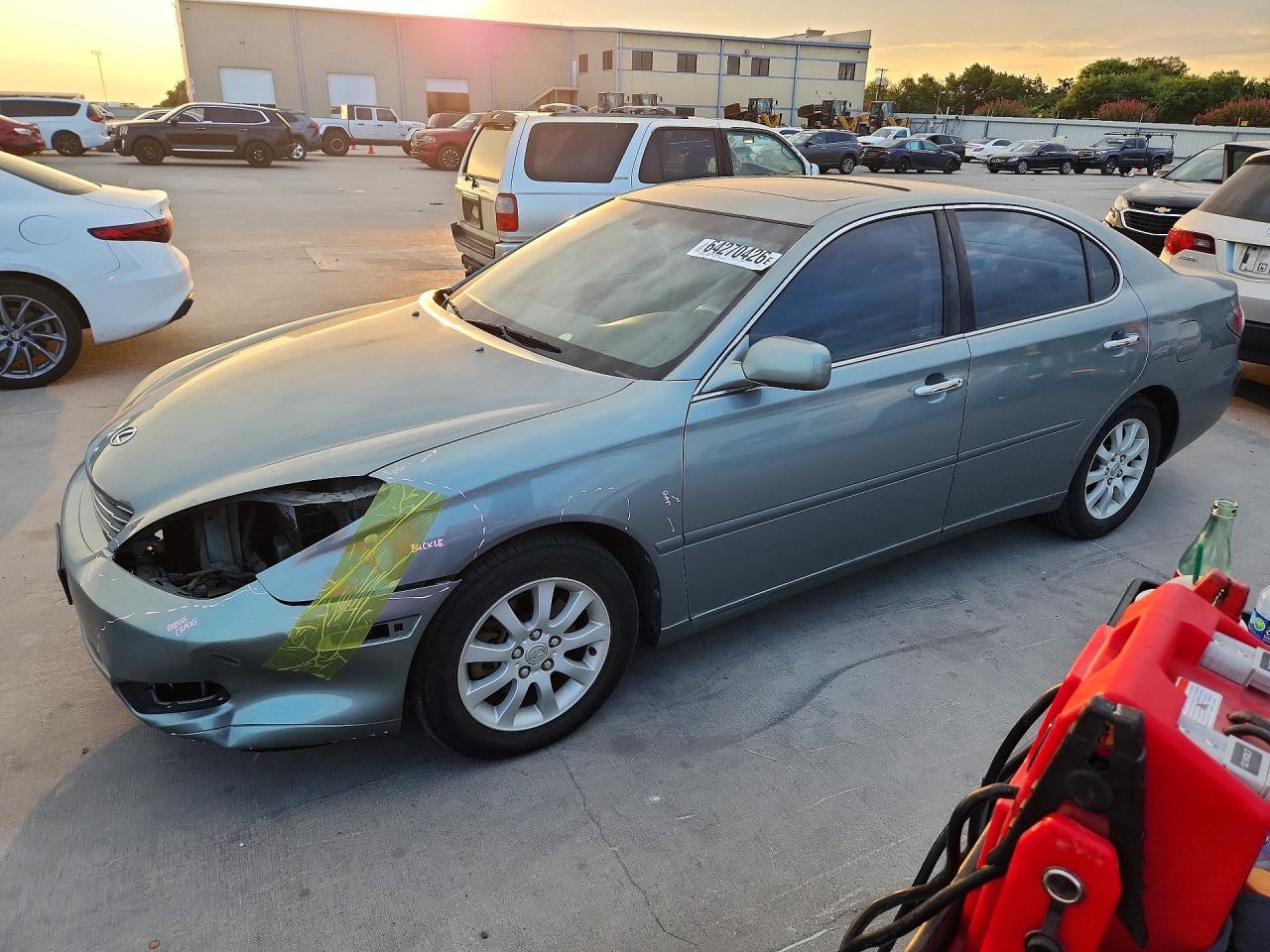 2004 Lexus Es 330 Silver vin: JTHBA30G745040166