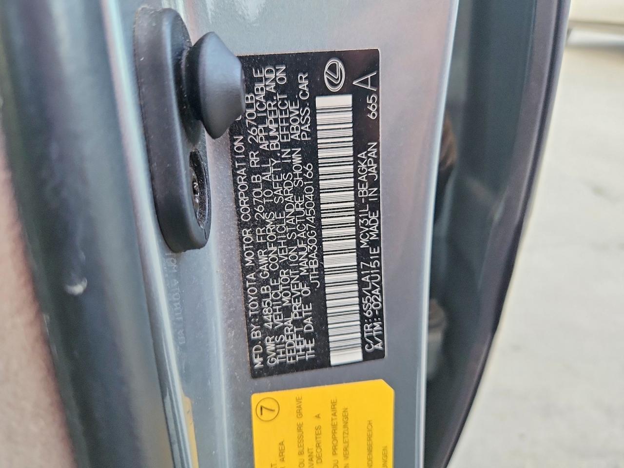 2004 Lexus Es 330 Silver vin: JTHBA30G745040166