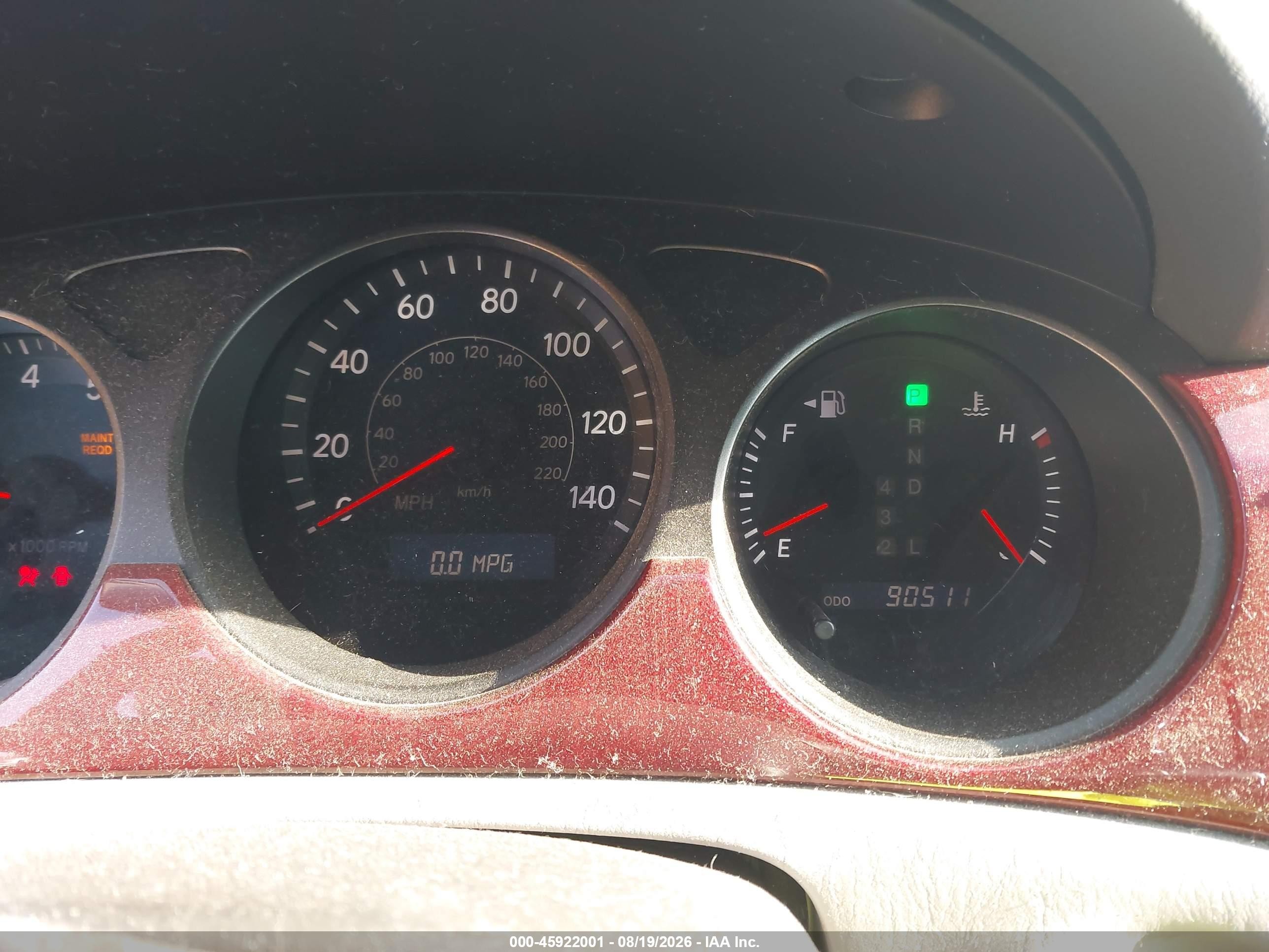 2004 Lexus Es 330   Серебряный vin: JTHBA30G745051877