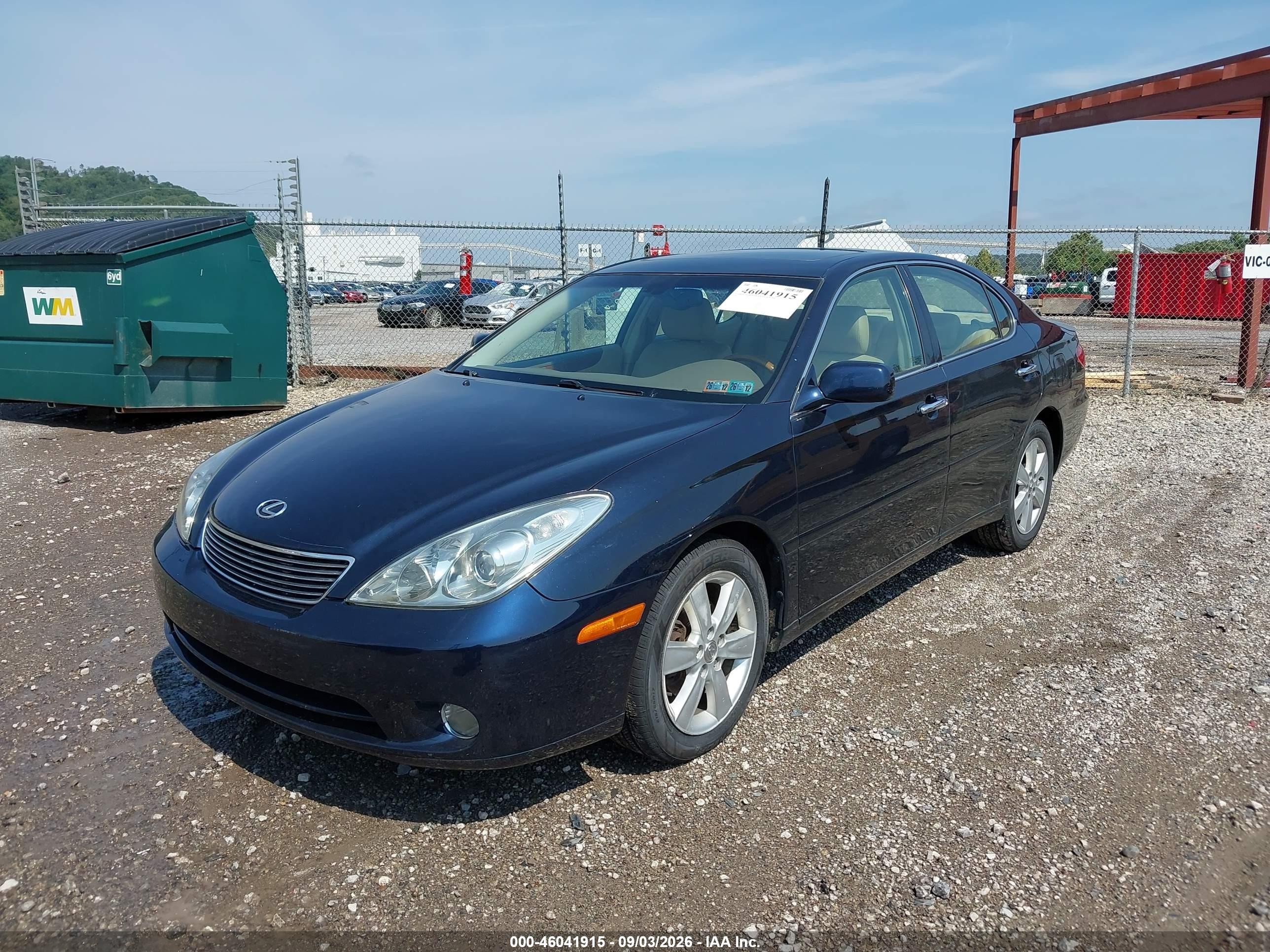 2005 Lexus Es 330   Blue vin: JTHBA30G755095900
