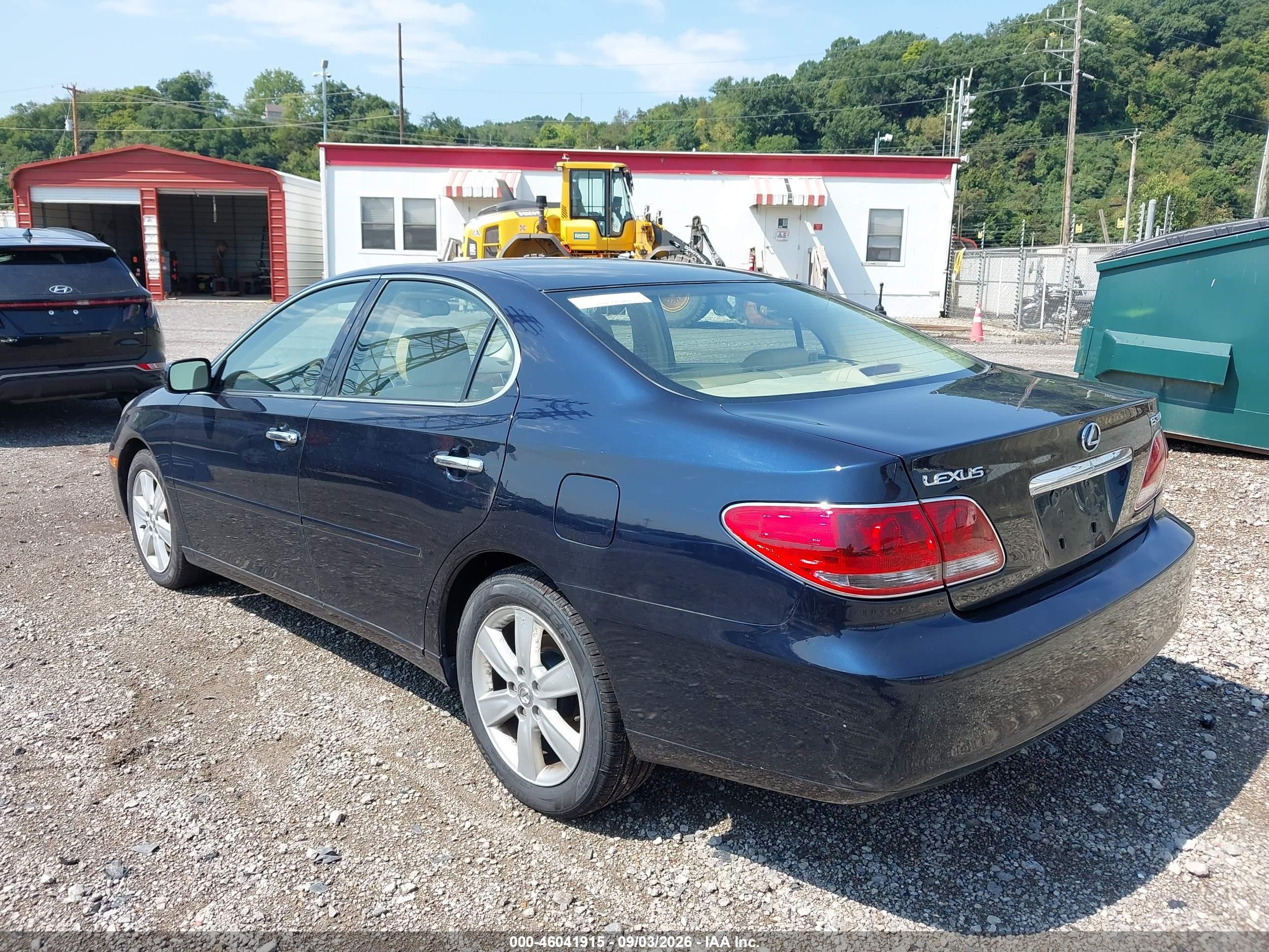 2005 Lexus Es 330   Blue vin: JTHBA30G755095900