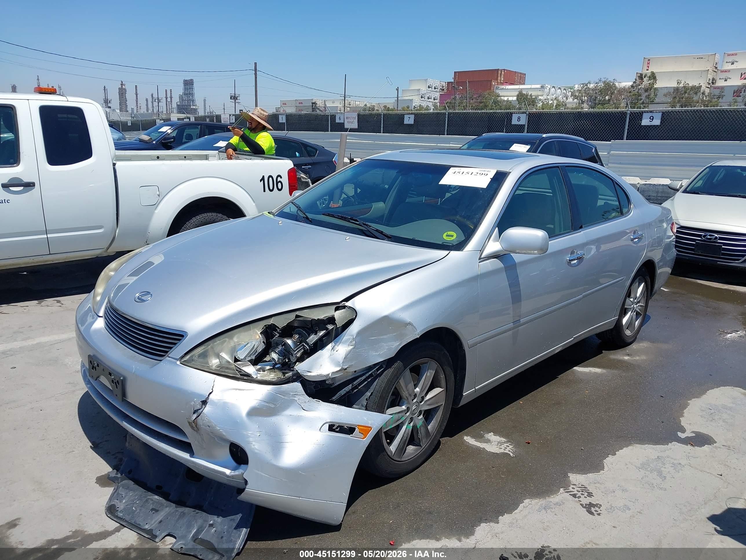 2005 Lexus Es 330   Silver vin: JTHBA30G755100965