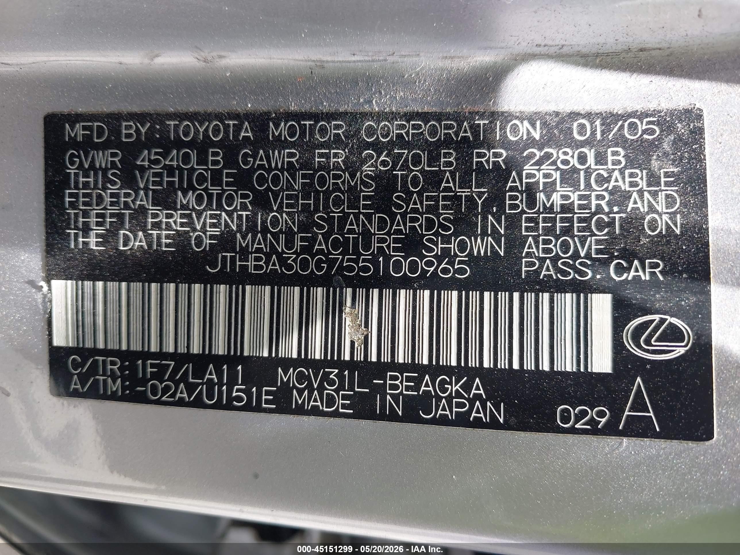 2005 Lexus Es 330   Silver vin: JTHBA30G755100965
